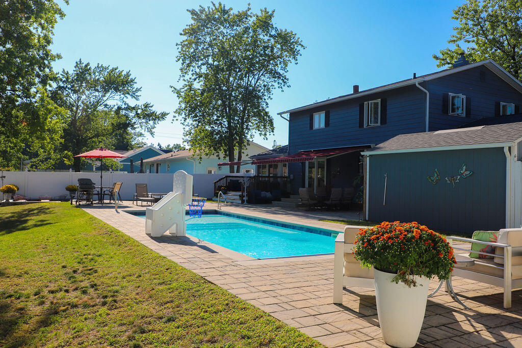 1407 Shore Drive New Buffalo MI 49117