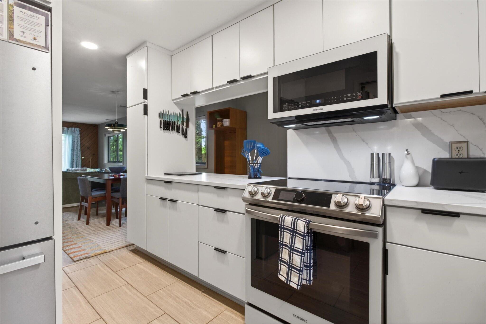 3109 River Bend Trail Fennville MI 49408