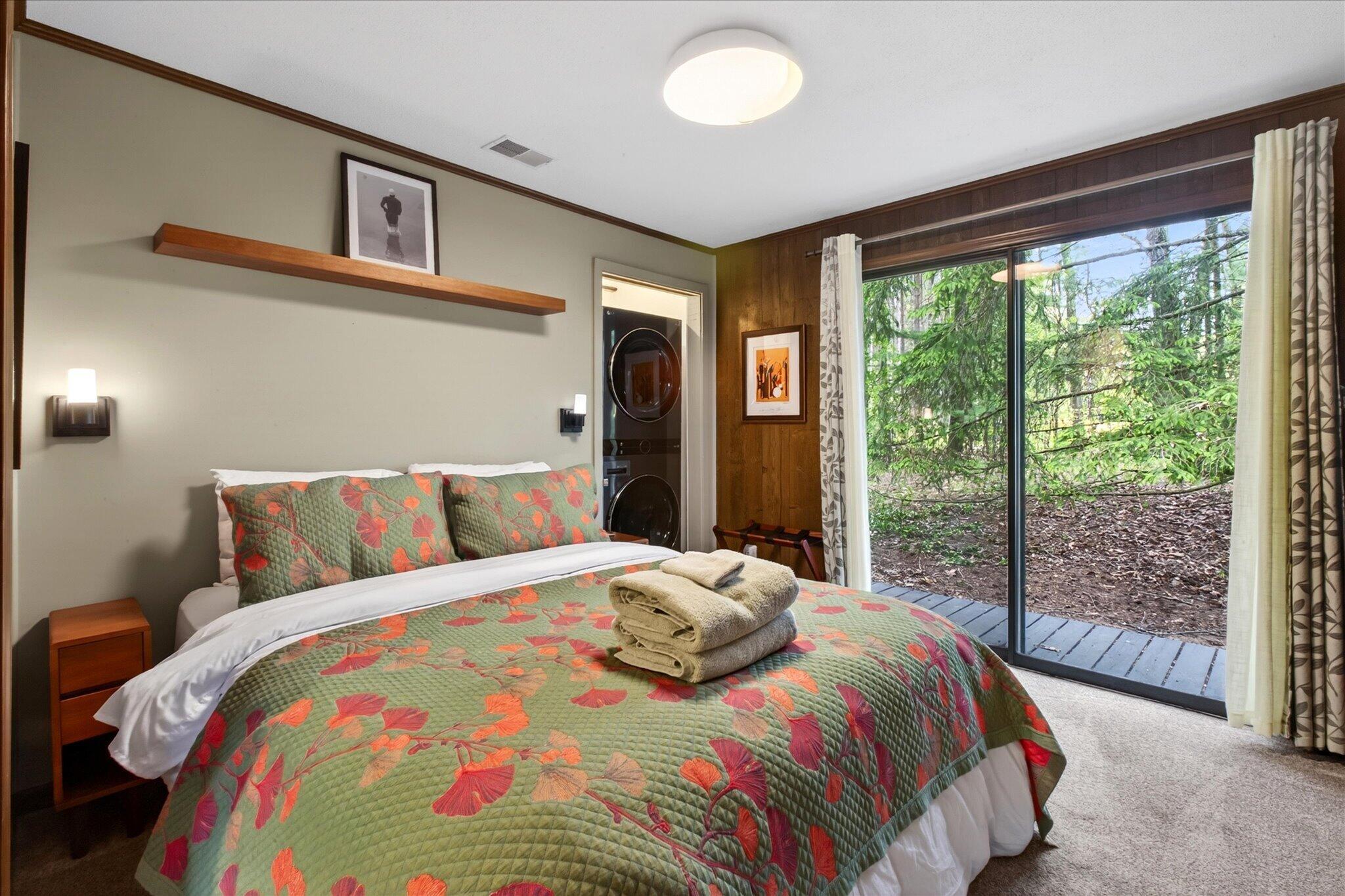 3109 River Bend Trail Fennville MI 49408