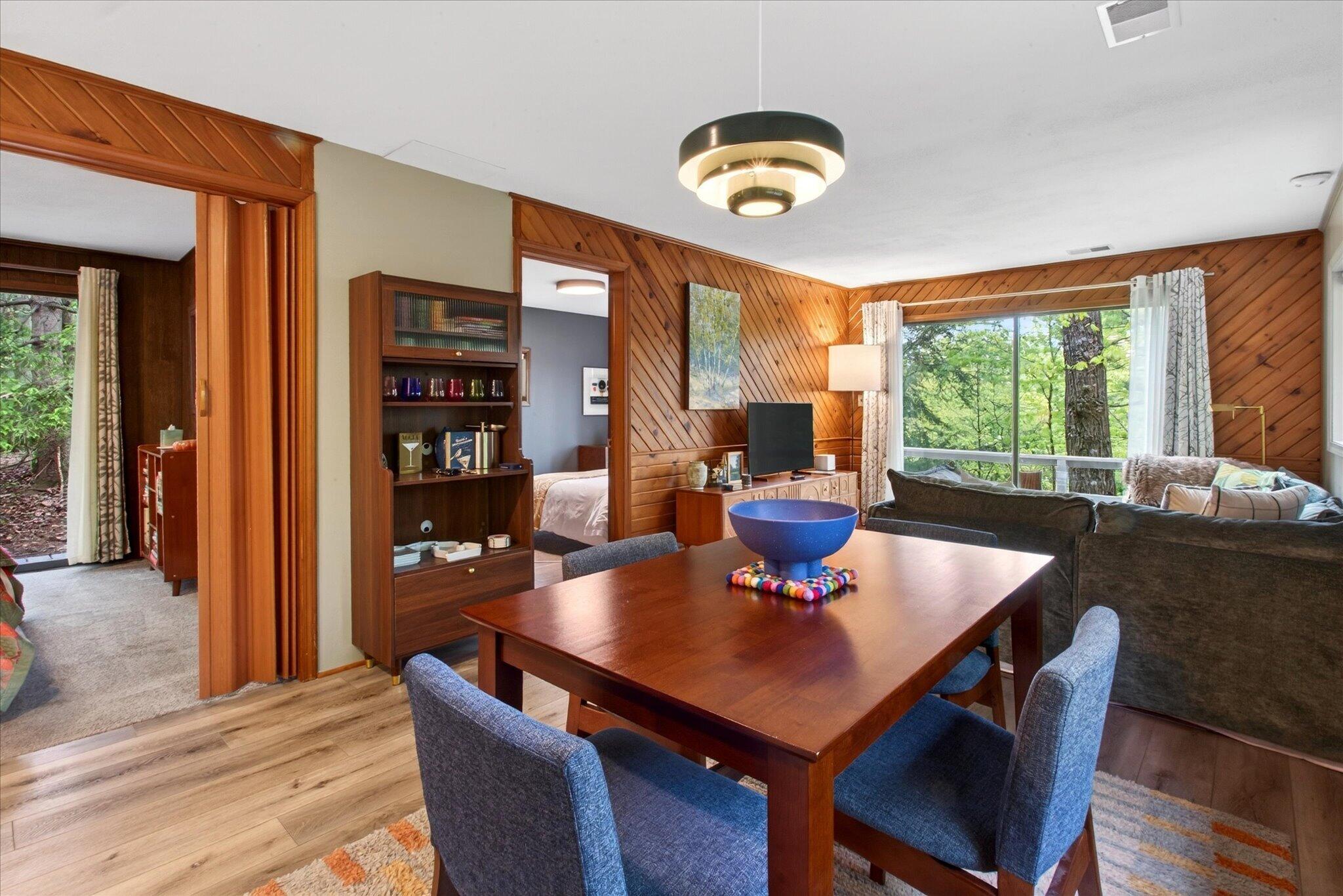 3109 River Bend Trail Fennville MI 49408