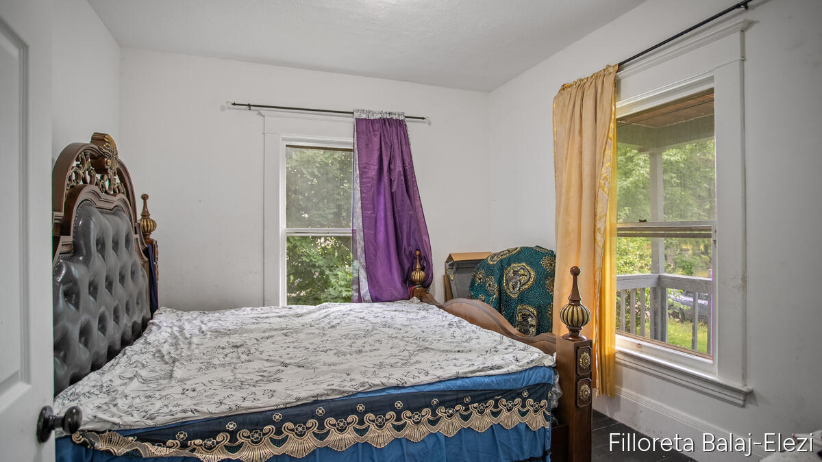 714 Adams Street SE Grand Rapids MI 49507