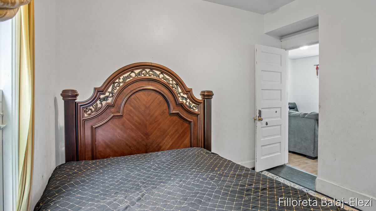 714 Adams Street SE Grand Rapids MI 49507
