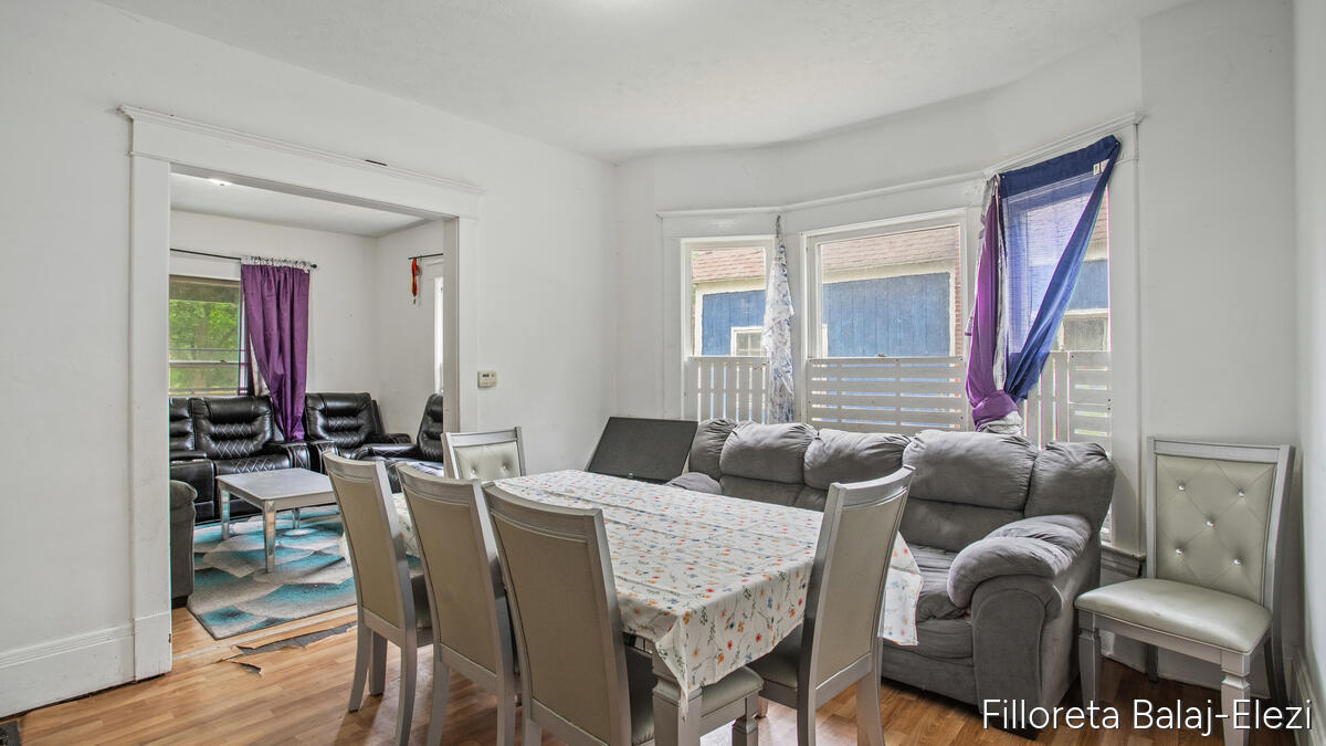 714 Adams Street SE Grand Rapids MI 49507