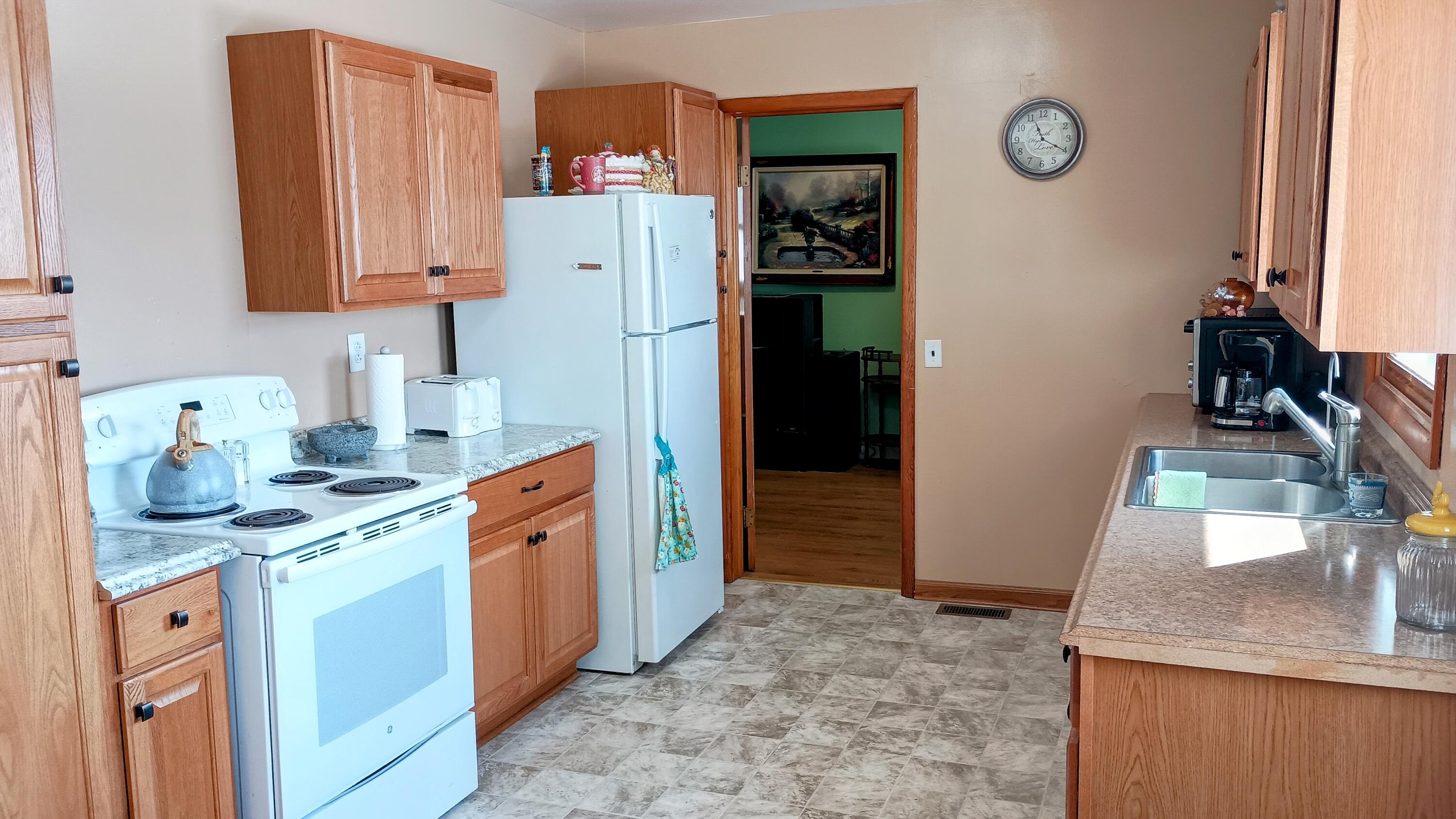 3816 W Fountain Road Ludington MI 49431