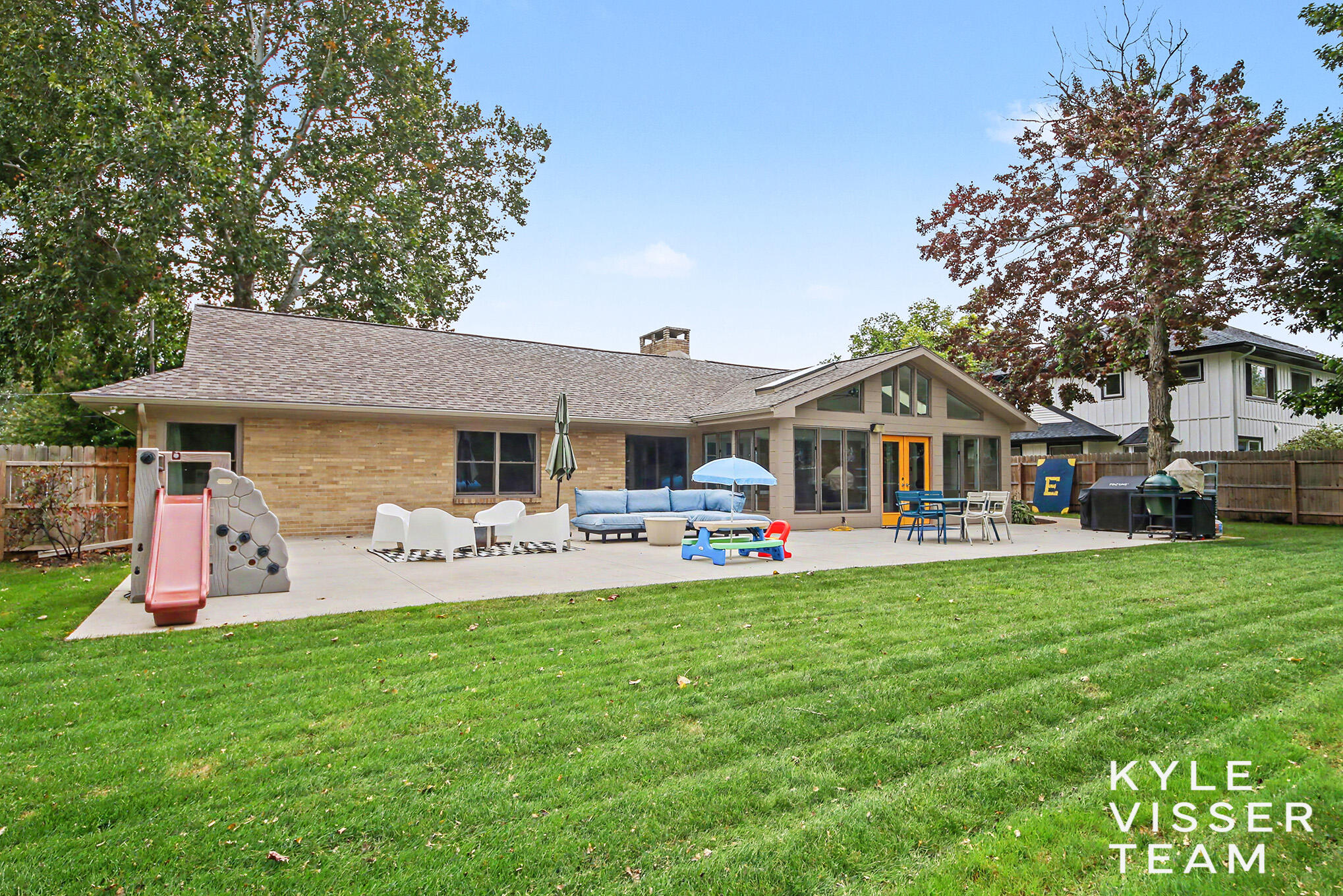 2861 Woodcliff Circle SE East Grand Rapids MI 49506