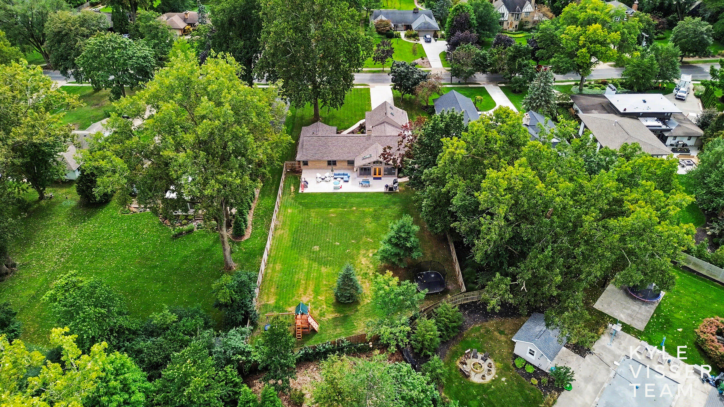 2861 Woodcliff Circle SE East Grand Rapids MI 49506