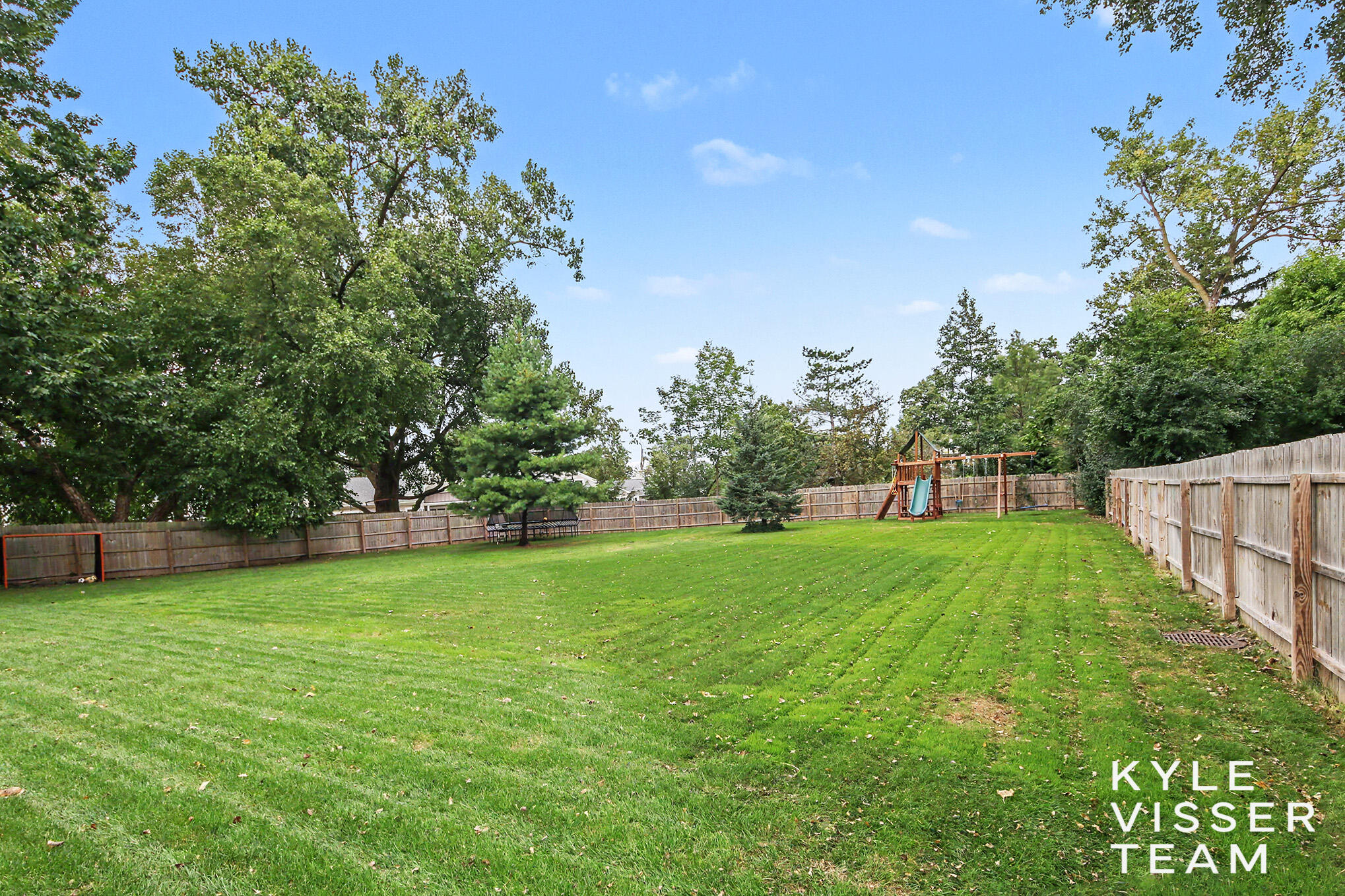 2861 Woodcliff Circle SE East Grand Rapids MI 49506