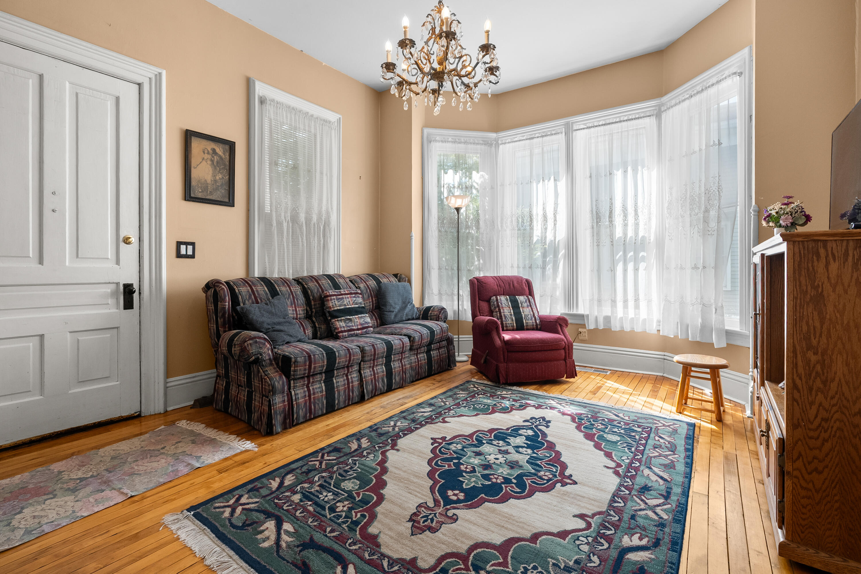 215 N Cedar Street Allegan MI 49010