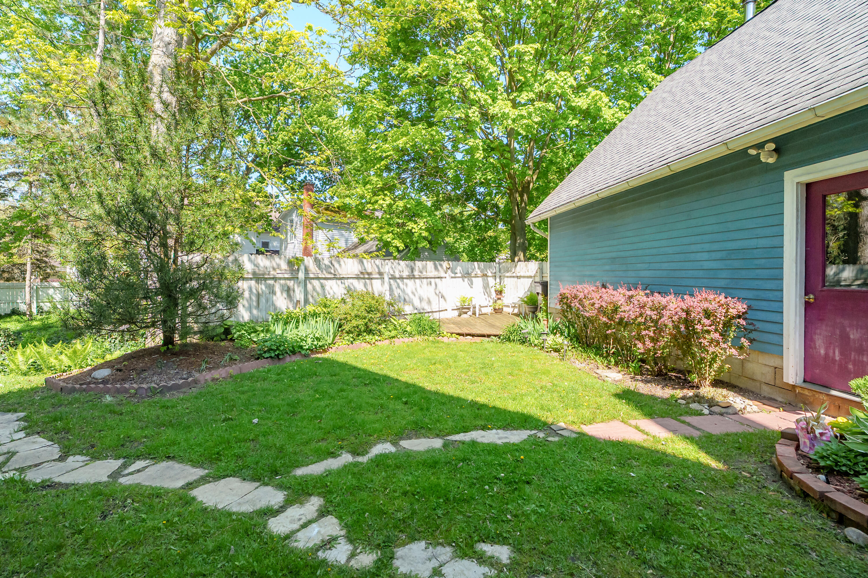 215 N Cedar Street Allegan MI 49010