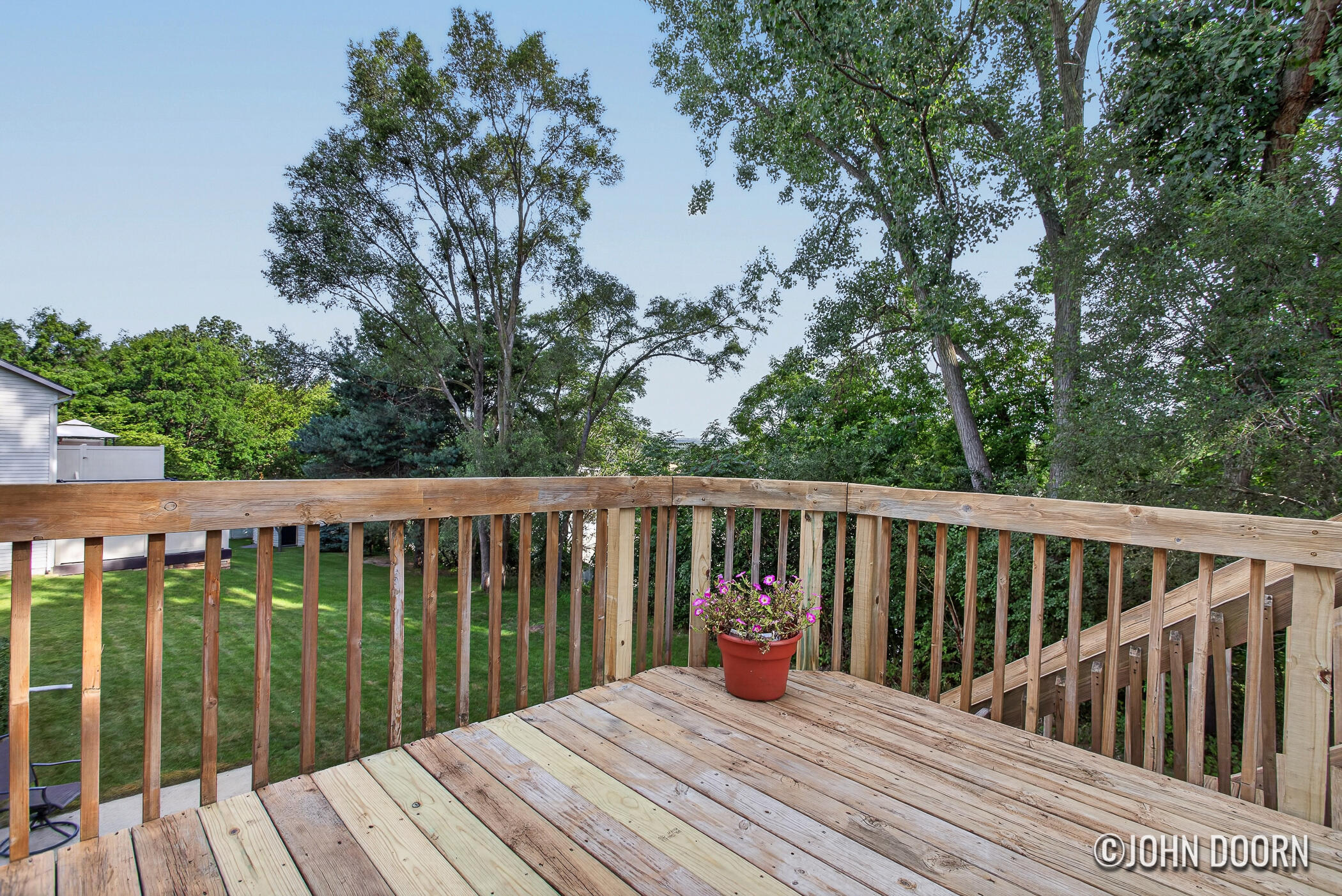 4808 Paramount Drive NE Grand Rapids MI 49525
