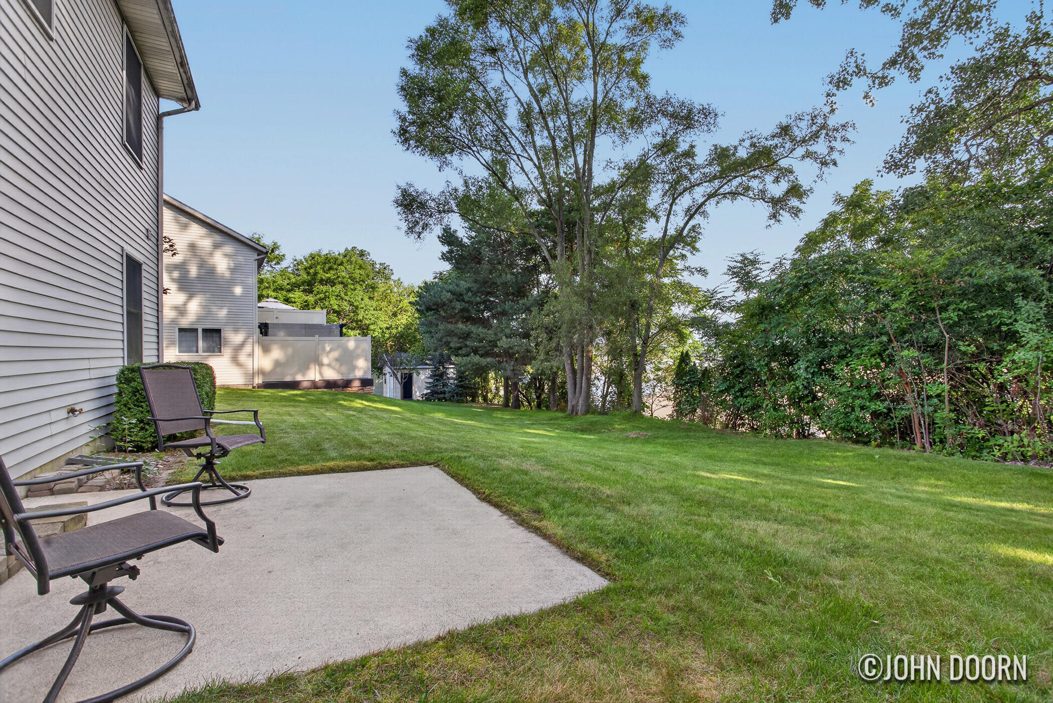4808 Paramount Drive NE Grand Rapids MI 49525