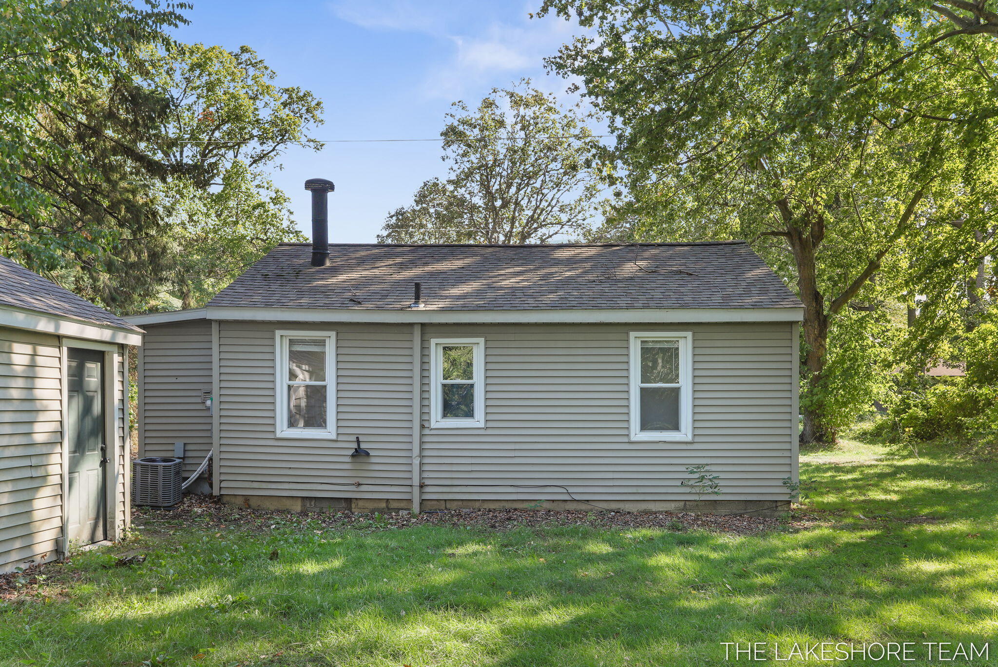 1677 W Lakewood Boulevard Holland MI 49424