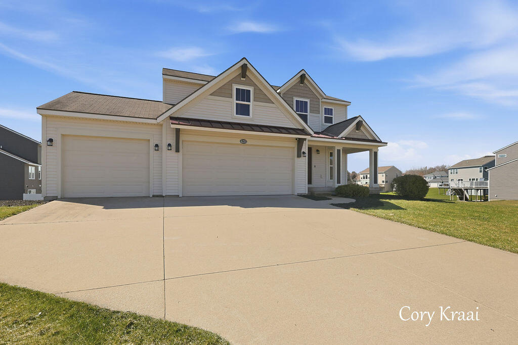 6233 Norfolk Drive Norton Shores MI 49444