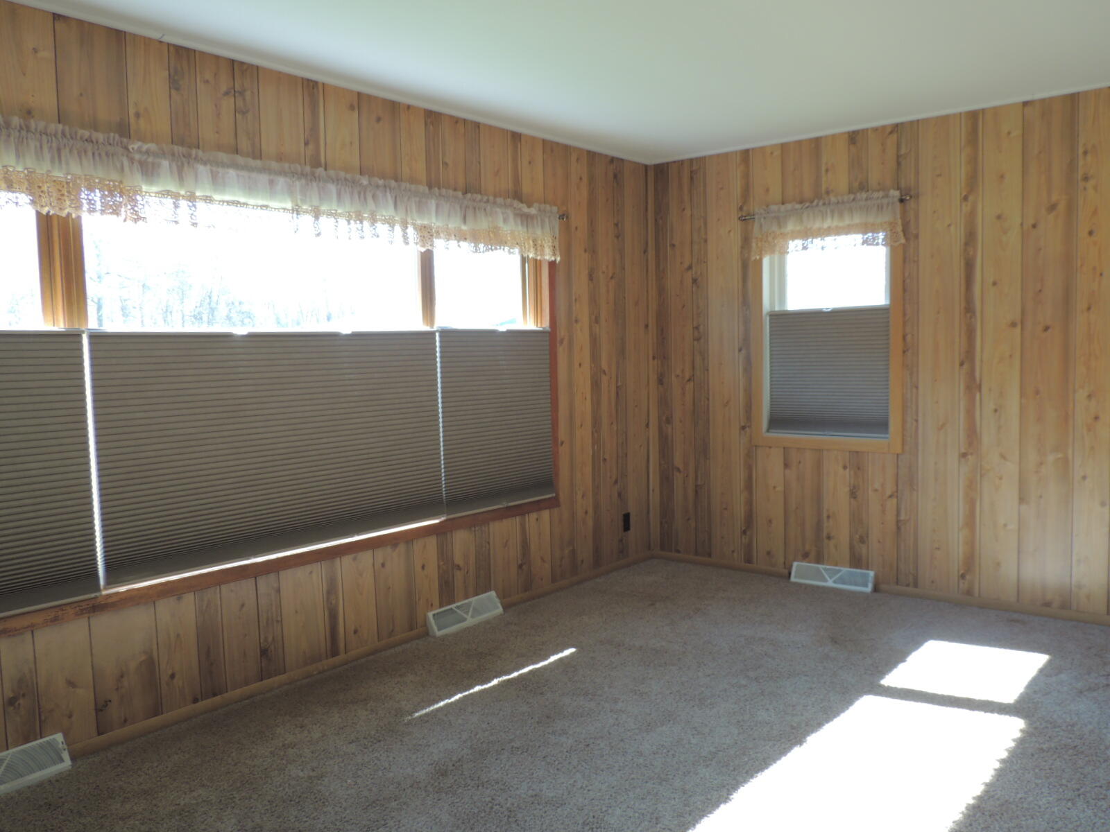 3323 Blue Star Highway Saugatuck MI 49453