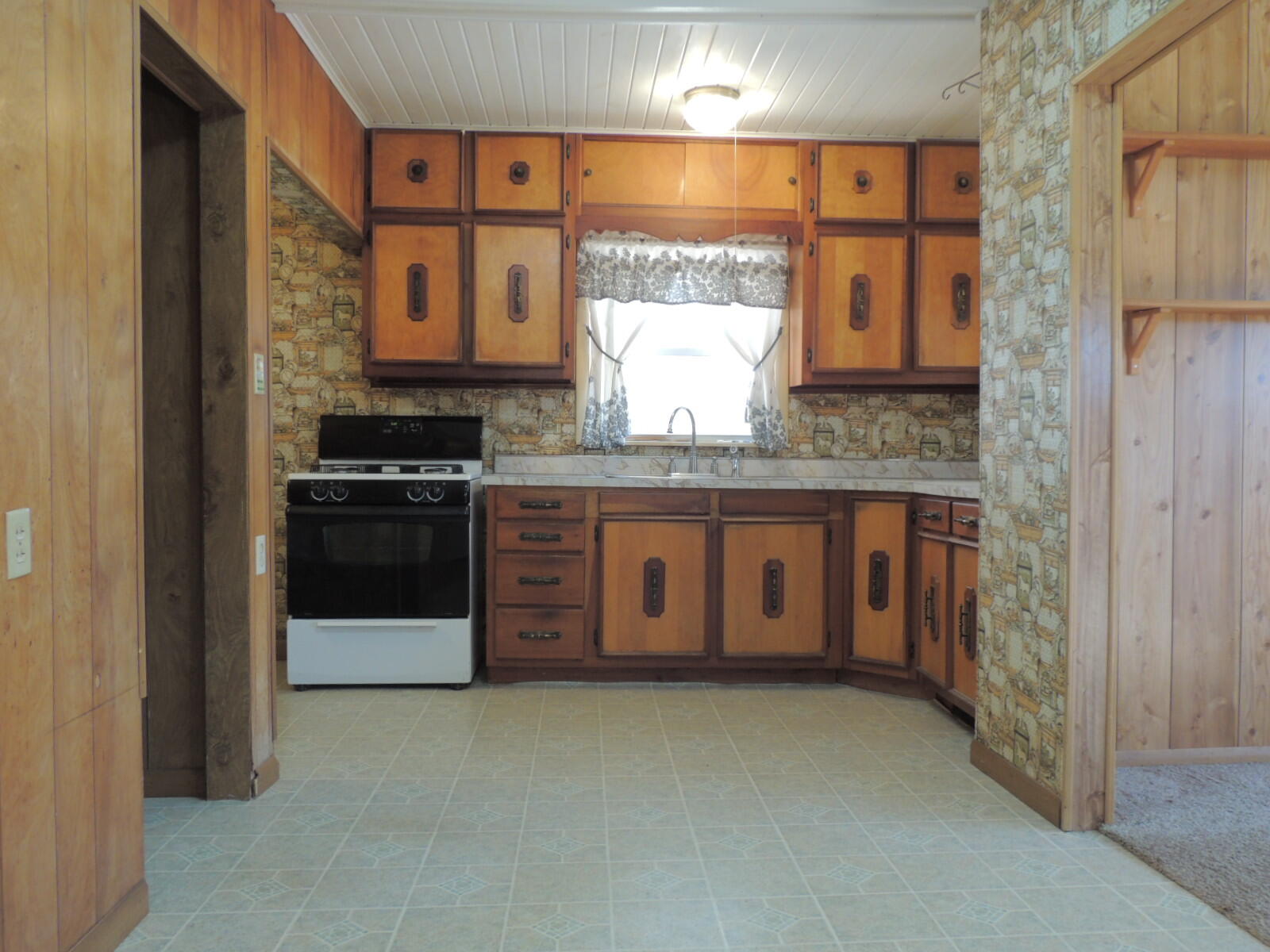 3323 Blue Star Highway Saugatuck MI 49453