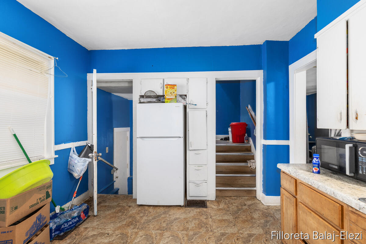 627 Watkins Street SE Grand Rapids MI 49507