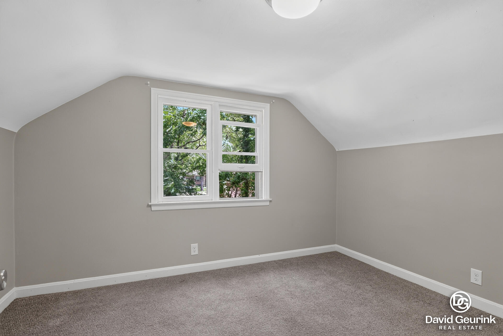 17 N Division Avenue Holland MI 49424