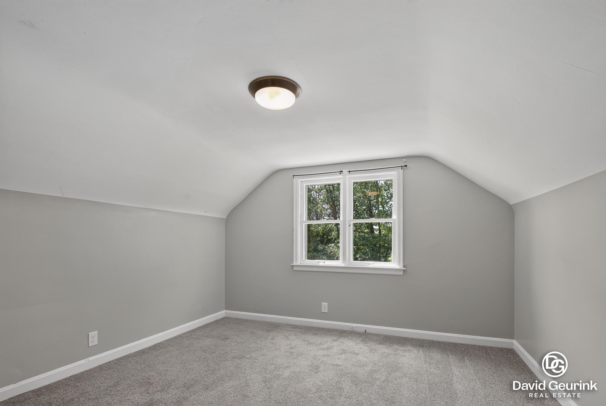 17 N Division Avenue Holland MI 49424