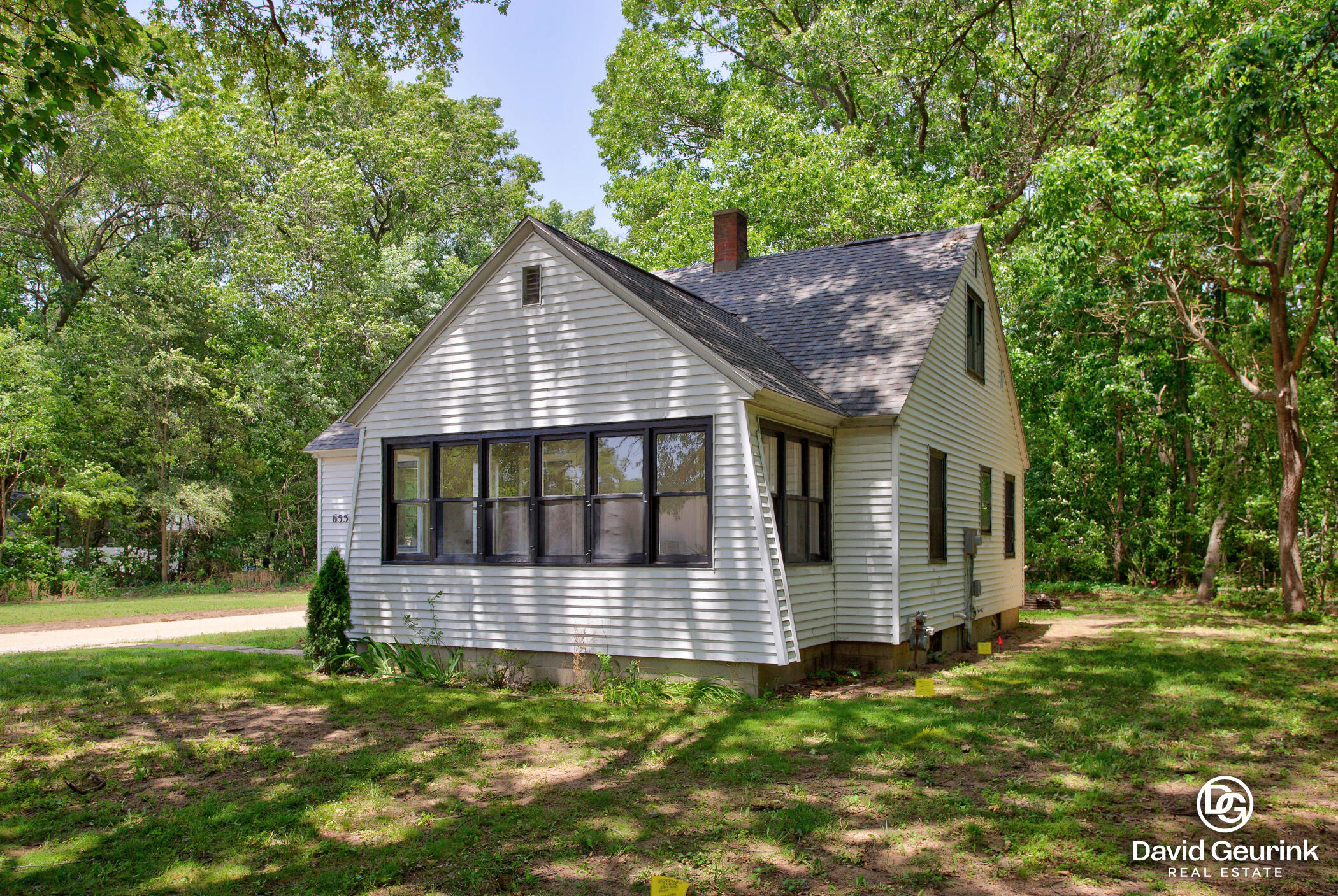 17 N Division Avenue Holland MI 49424