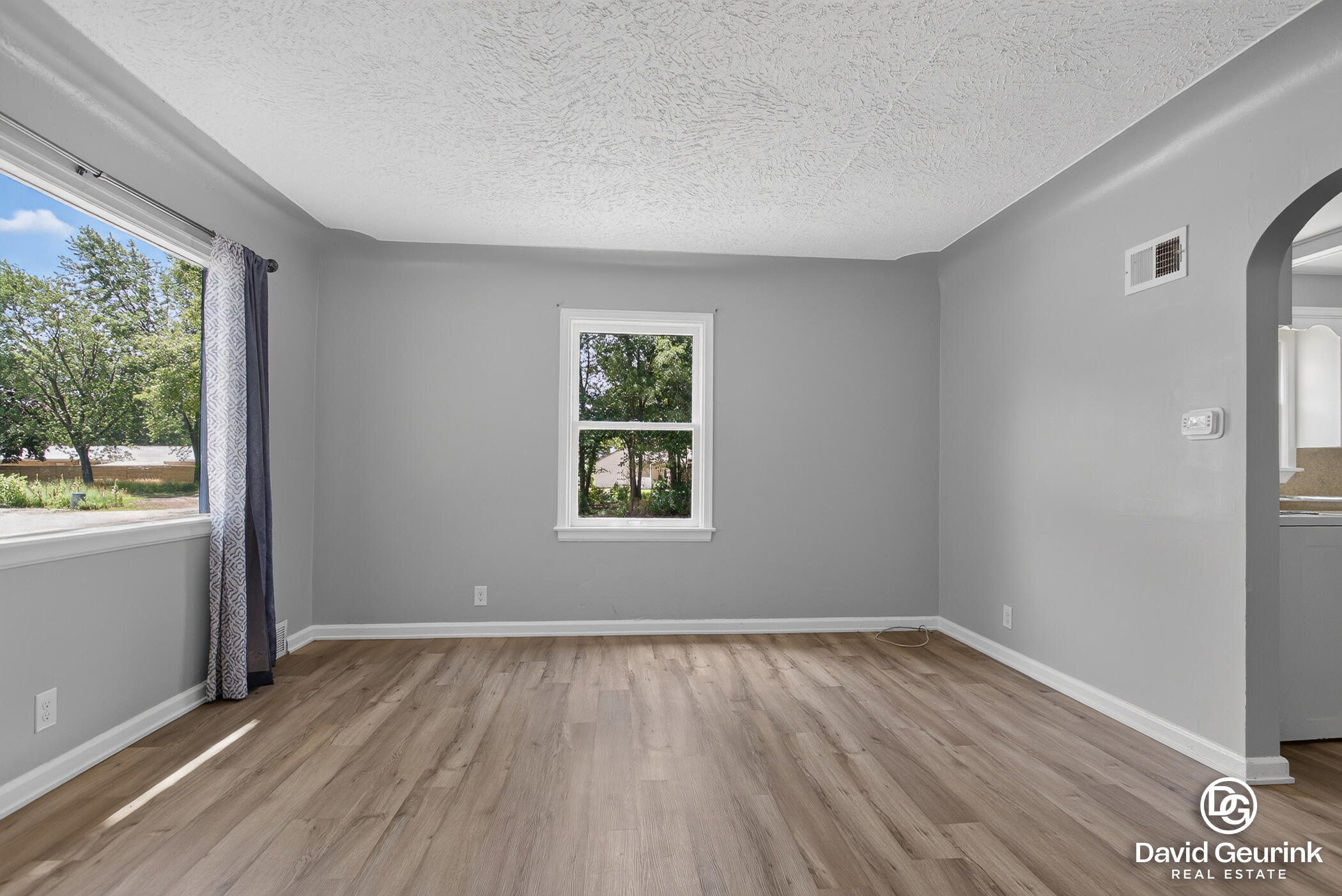 17 N Division Avenue Holland MI 49424