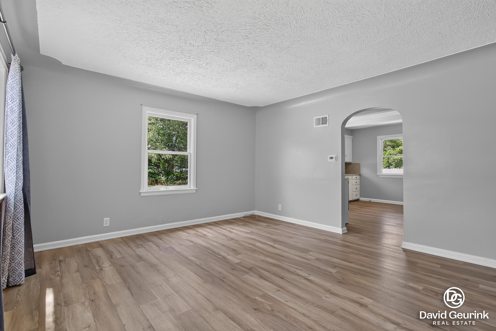 17 N Division Avenue Holland MI 49424