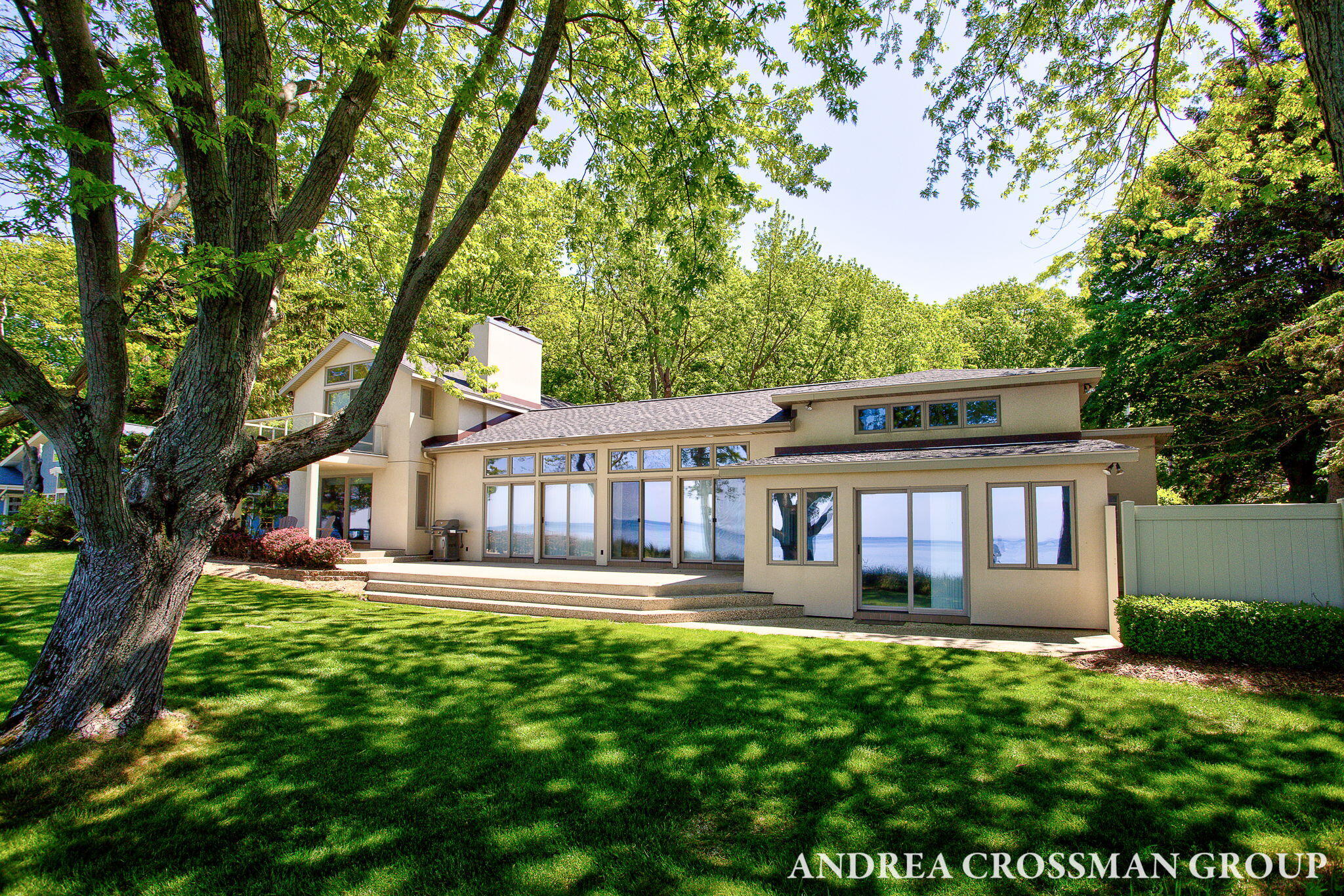 6129 Lakeshore Avenue West Olive MI 49460