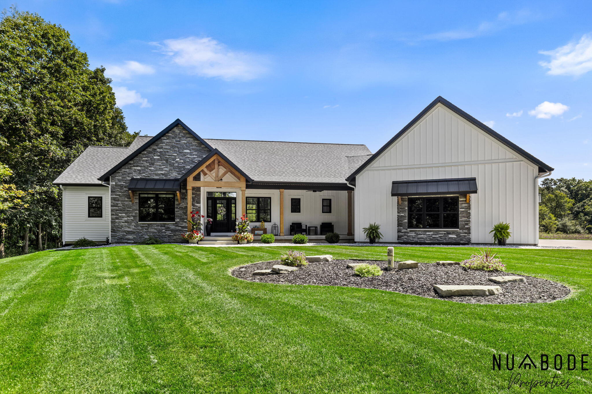 10150 26th Avenue NW Grand Rapids MI 49534