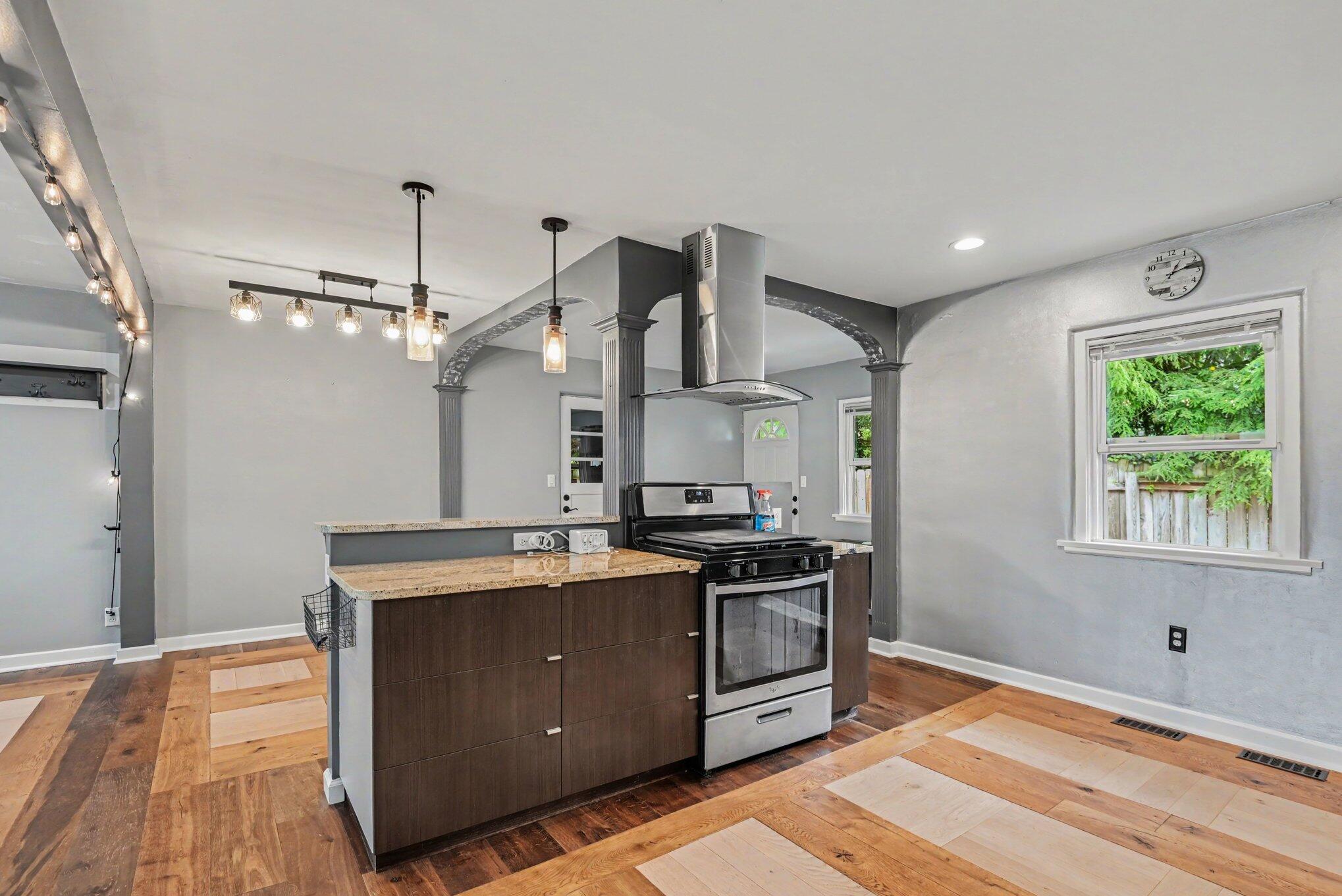 32 Cherry Street Holland MI 49423