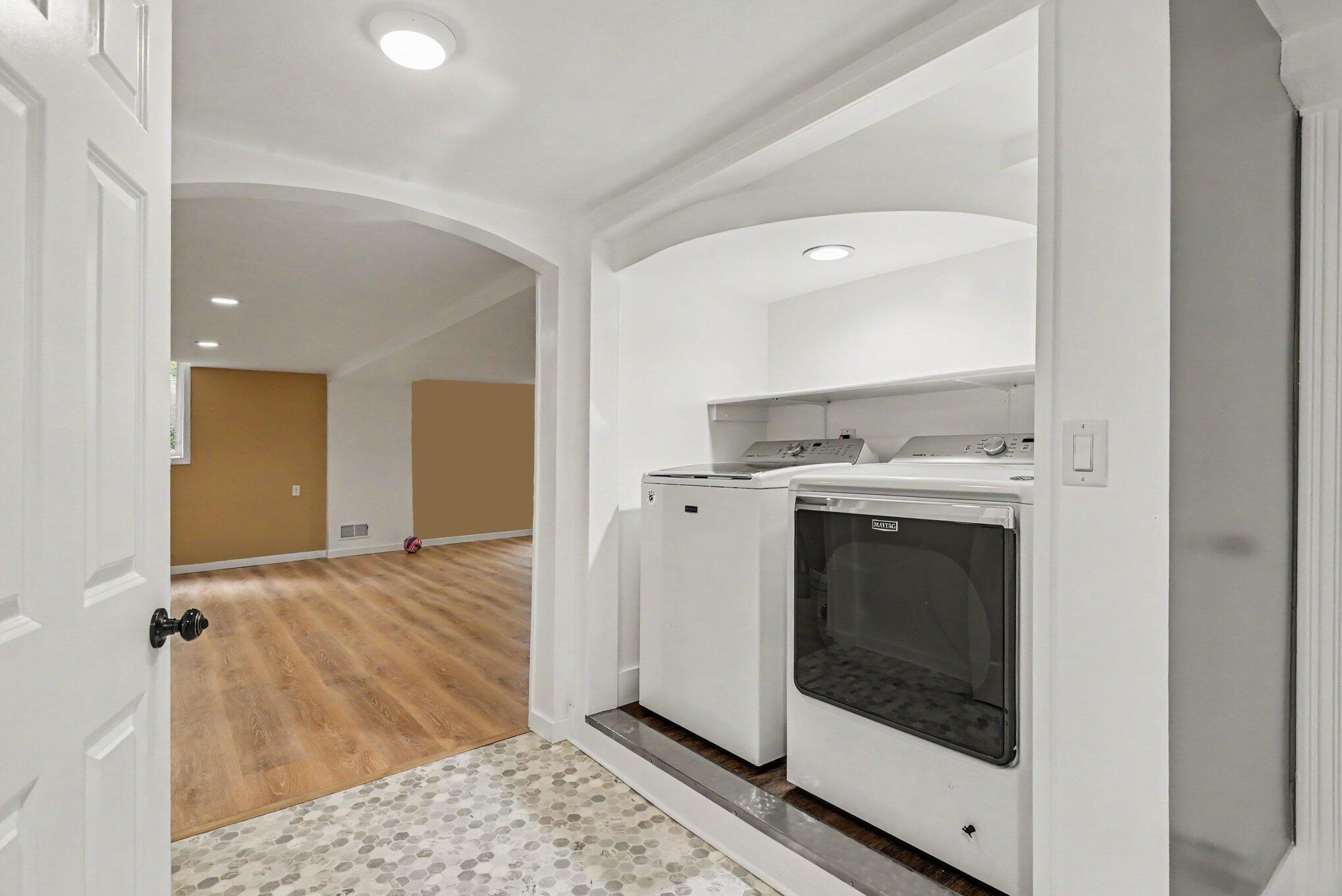 32 Cherry Street Holland MI 49423