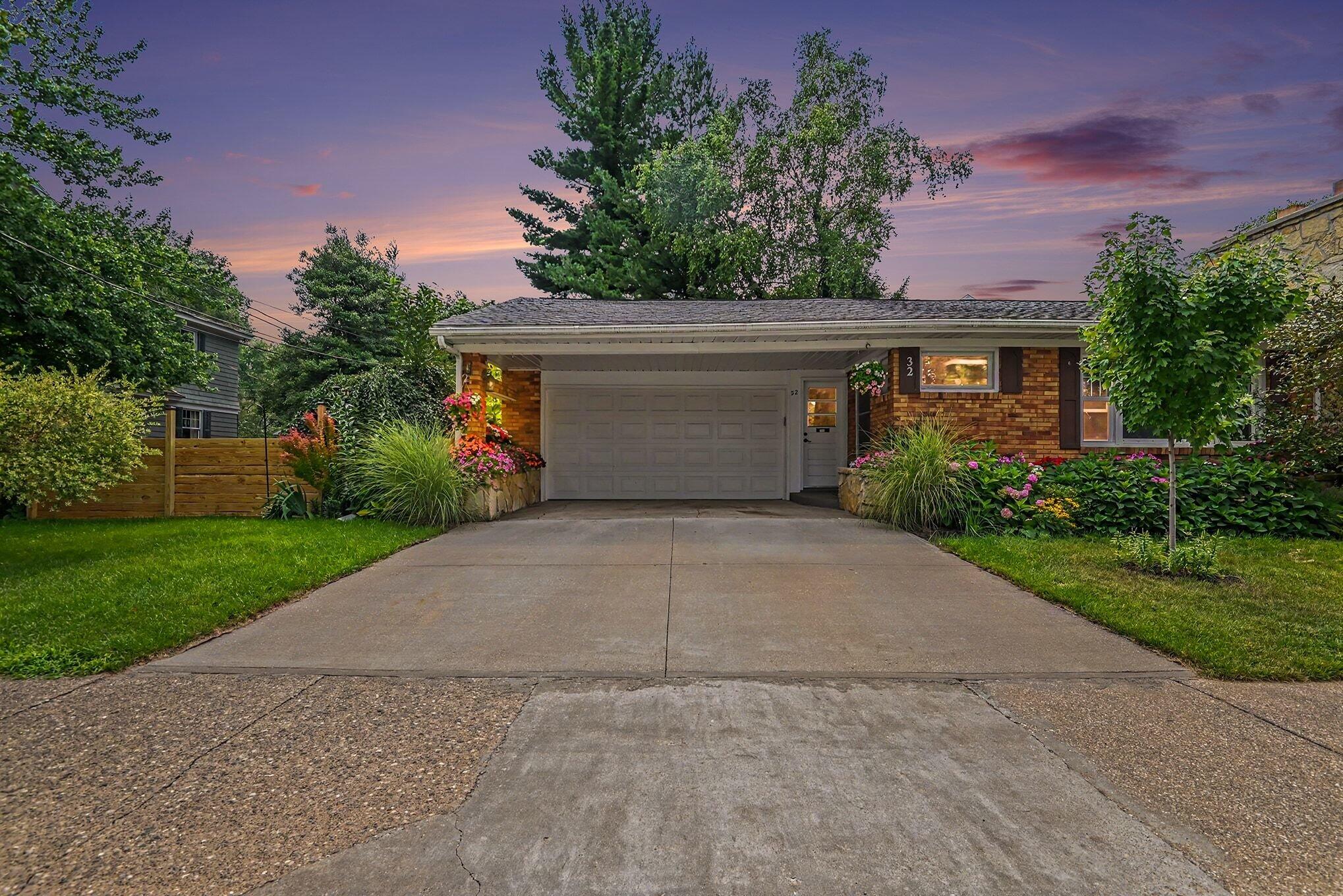 32 Cherry Street Holland MI 49423