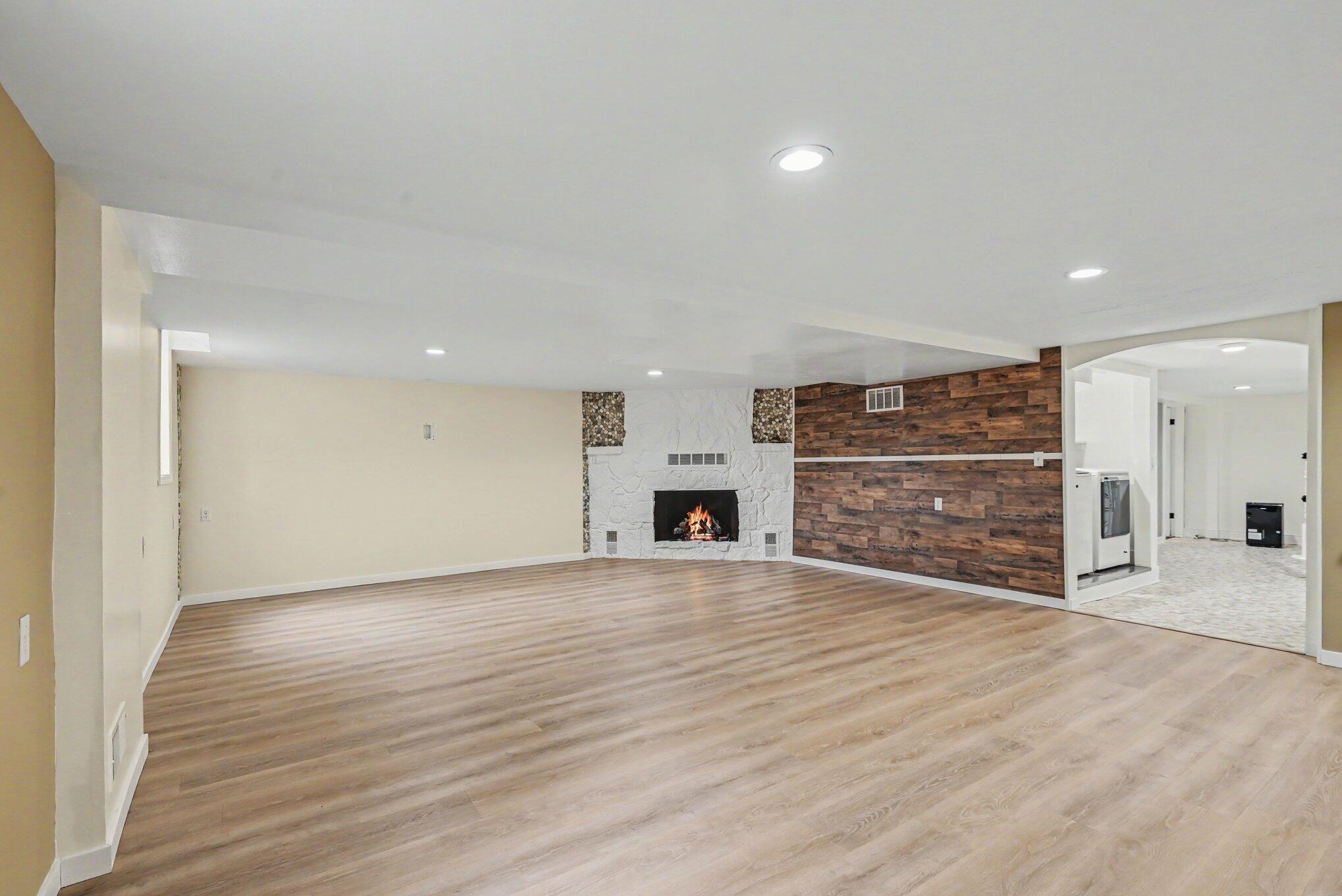 32 Cherry Street Holland MI 49423