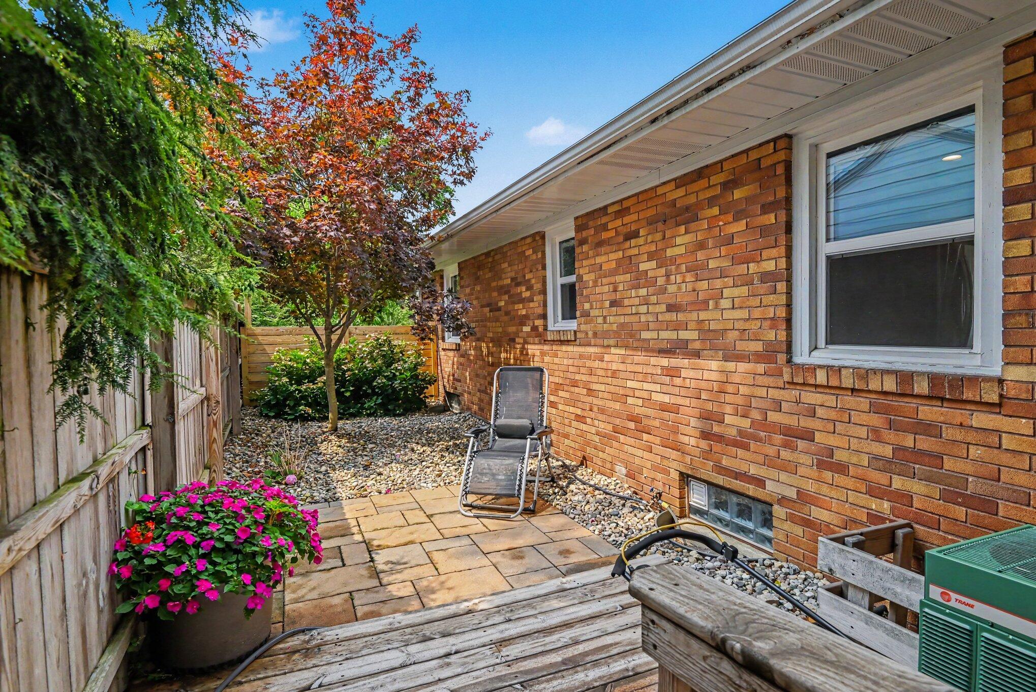 32 Cherry Street Holland MI 49423
