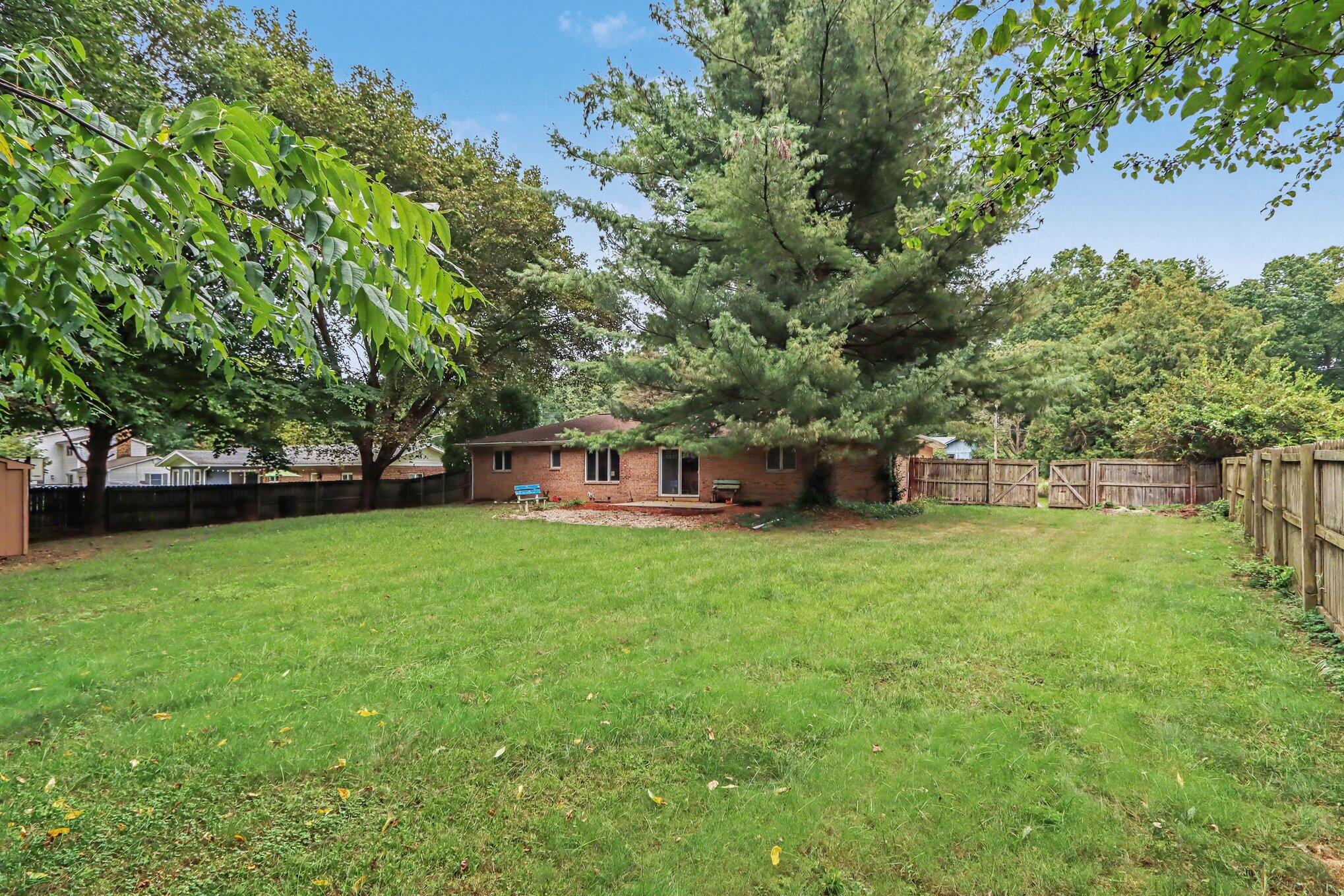 6915 Springbrook Lane Kalamazoo MI 49004