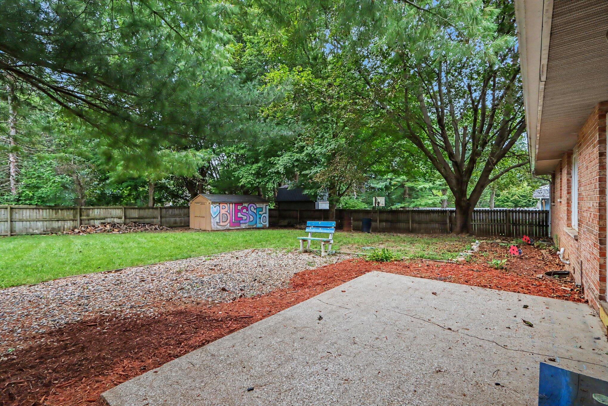 6915 Springbrook Lane Kalamazoo MI 49004