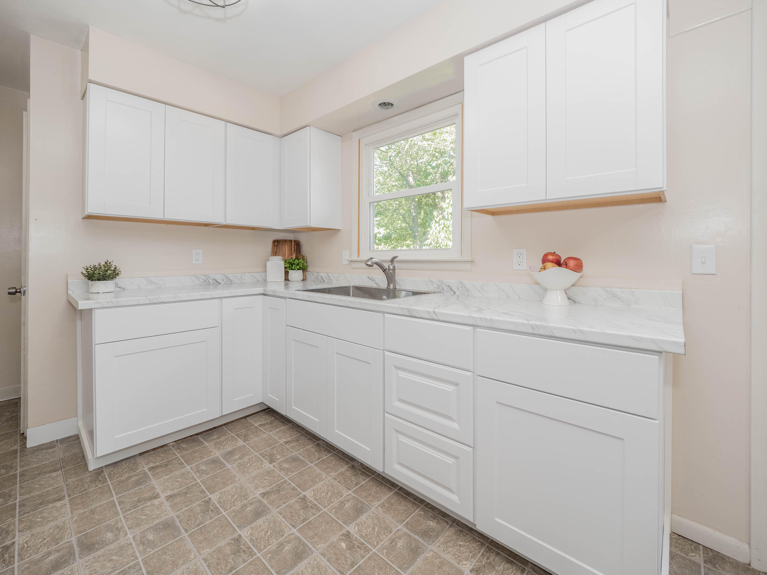 1728 Greenview Avenue Portage MI 49024