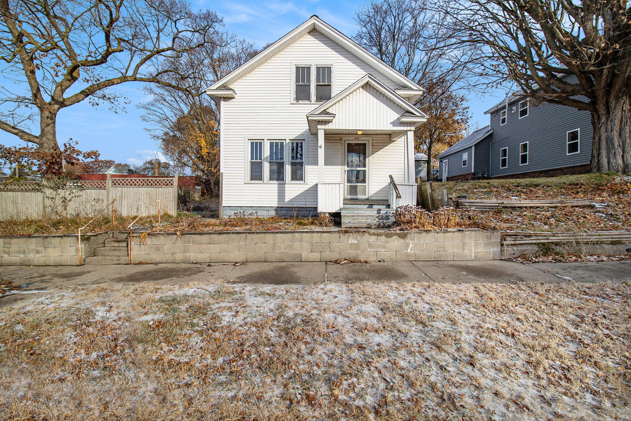 603 E Dowland Street Ludington MI 49431