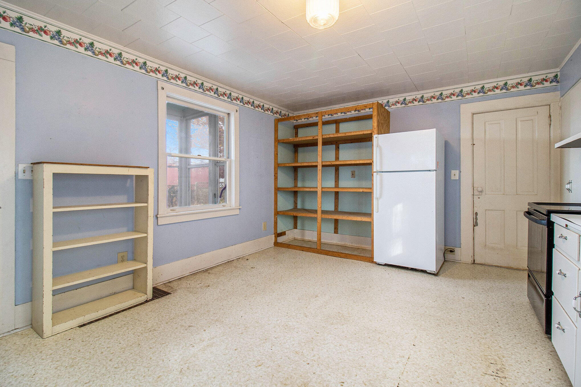 603 E Dowland Street Ludington MI 49431