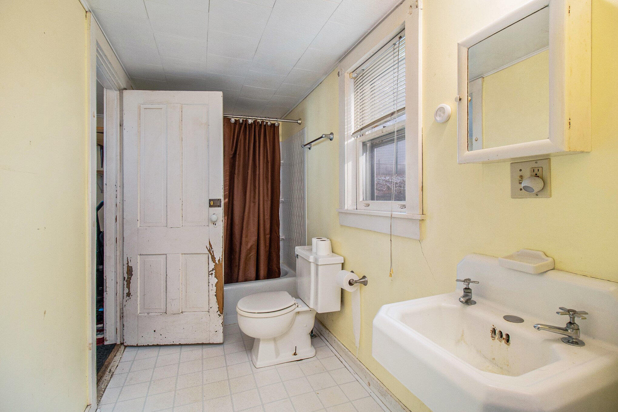 603 E Dowland Street Ludington MI 49431