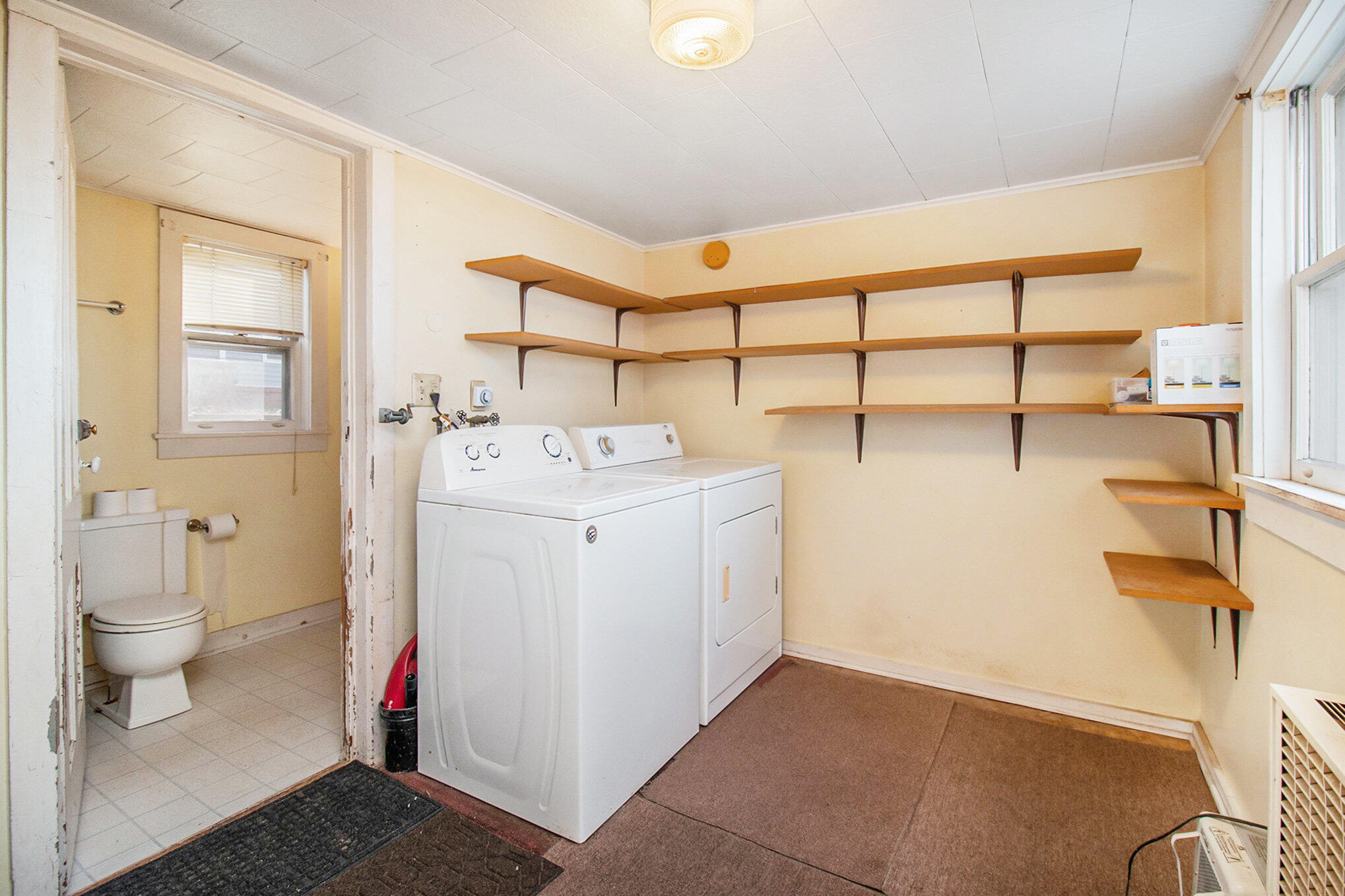 603 E Dowland Street Ludington MI 49431