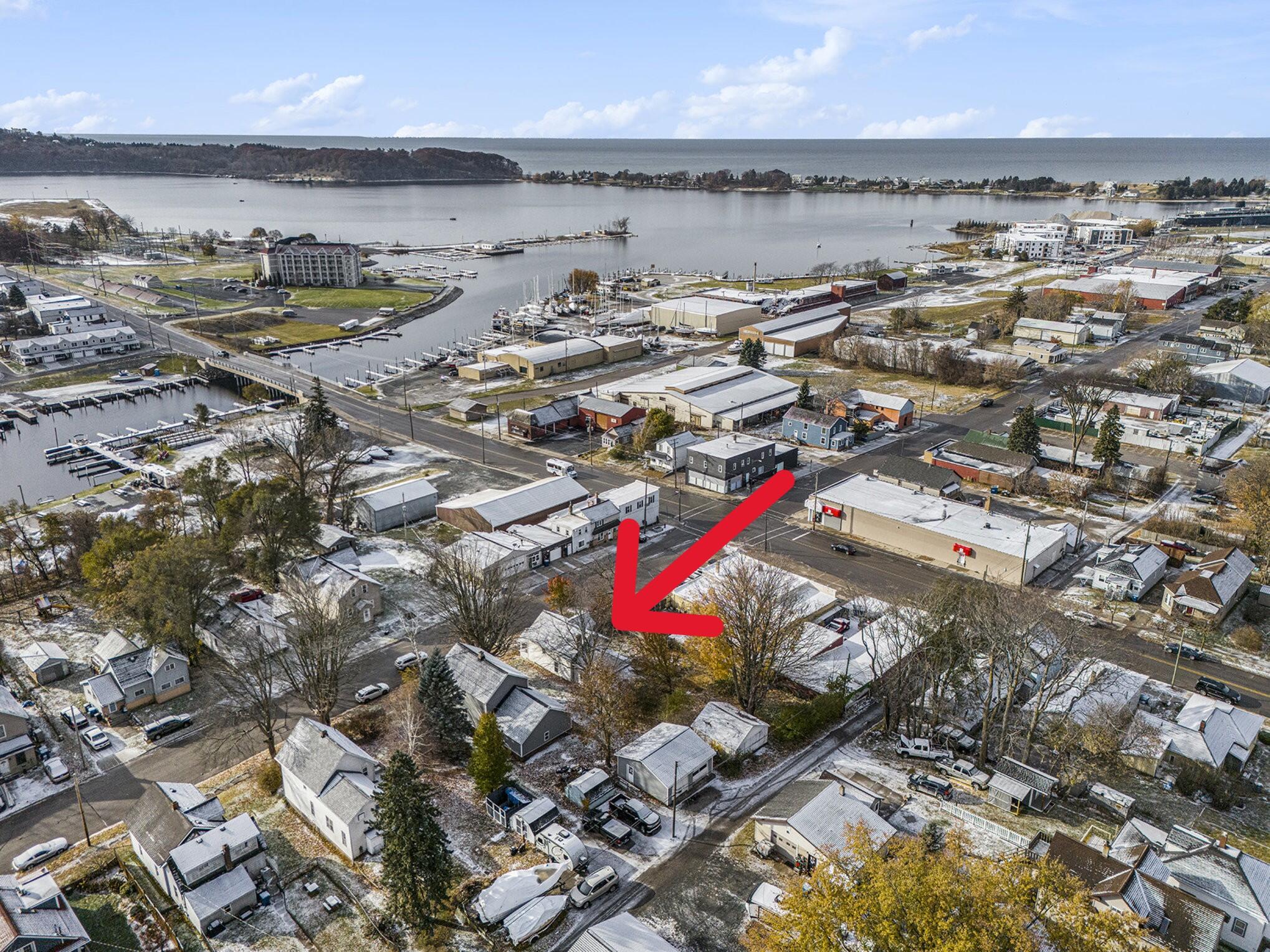 603 E Dowland Street Ludington MI 49431