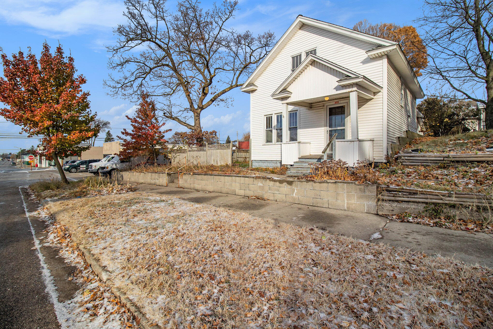 603 E Dowland Street Ludington MI 49431