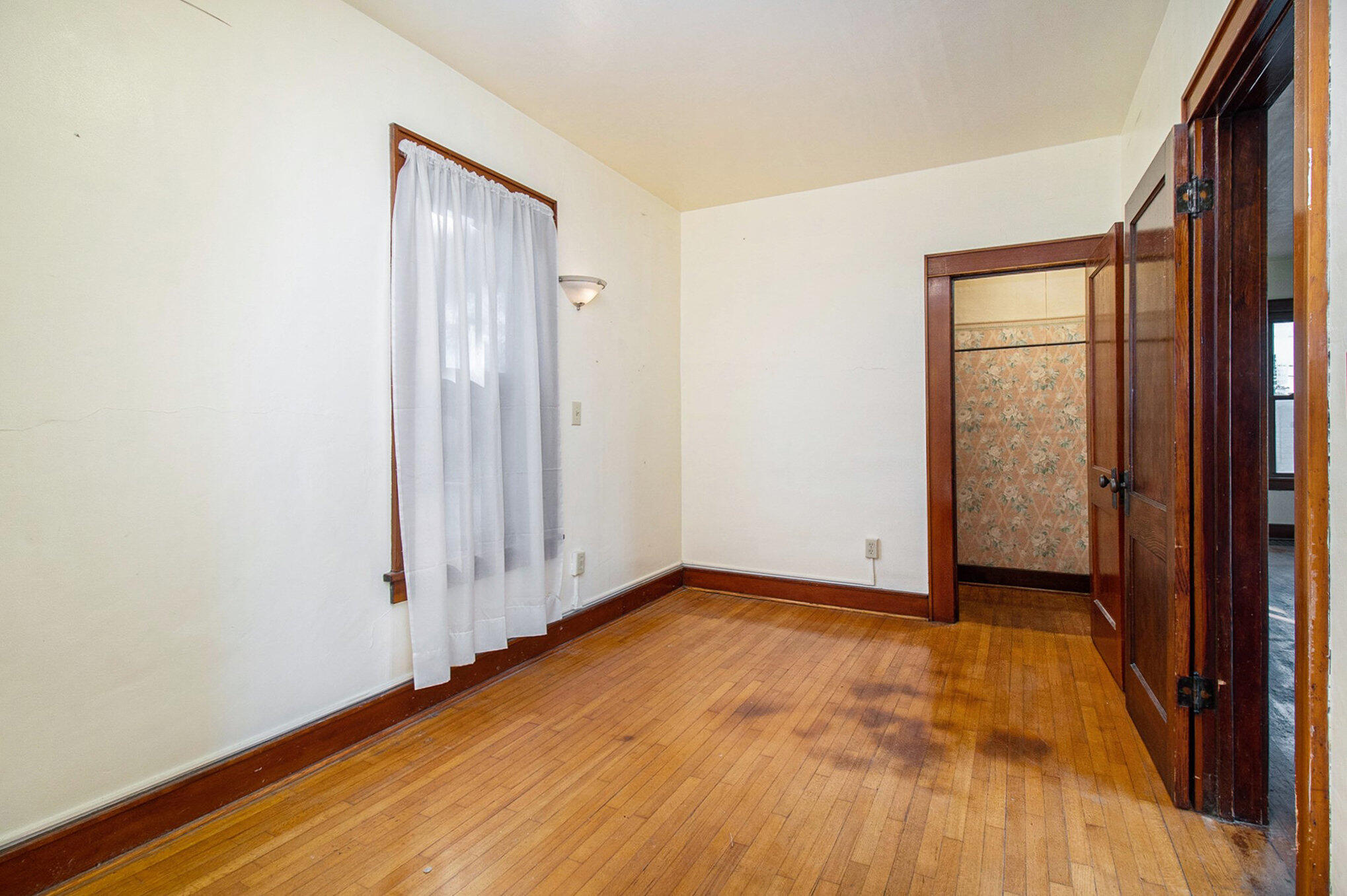 603 E Dowland Street Ludington MI 49431