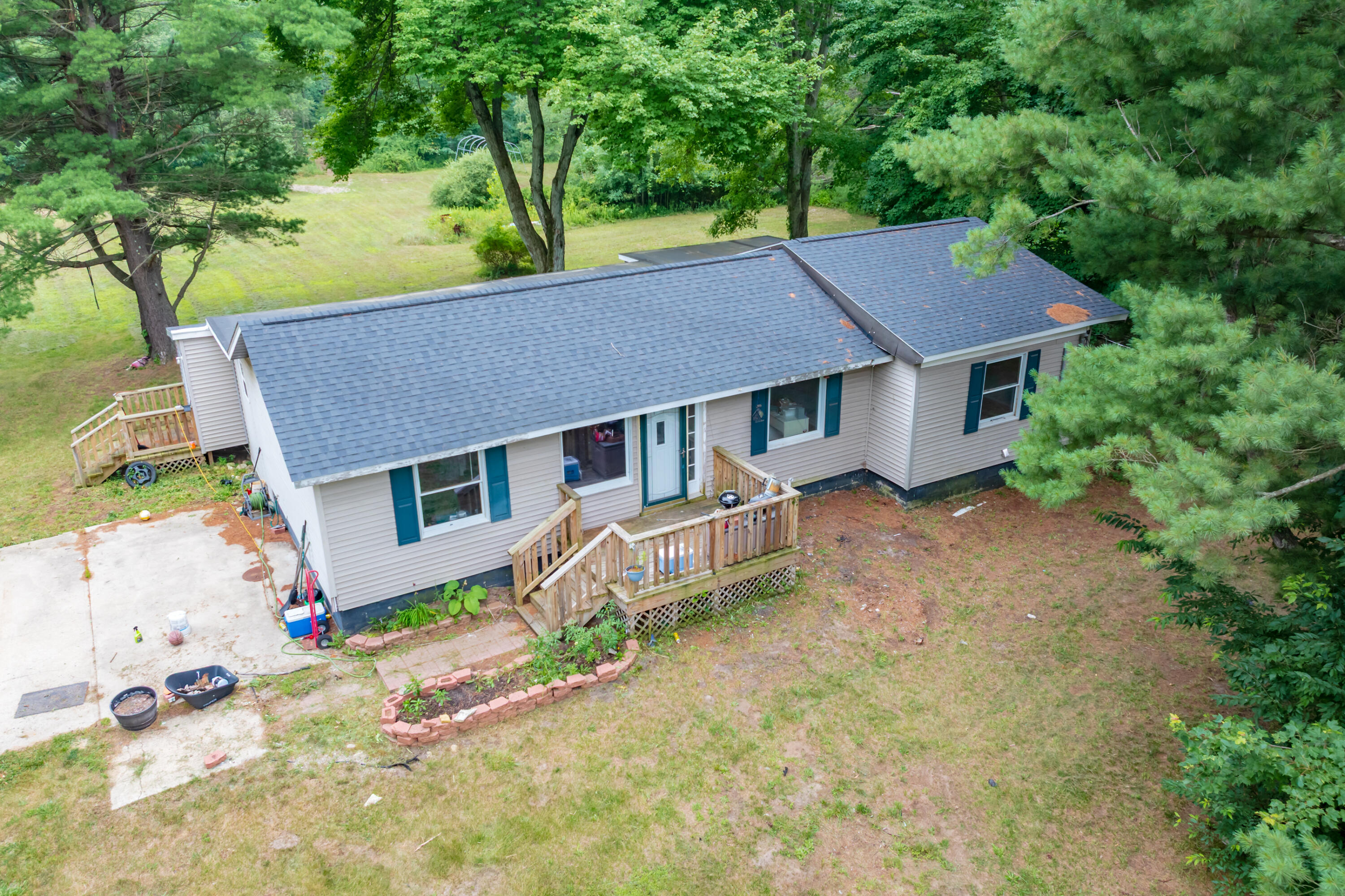 75583 24th Avenue South Haven MI 49090