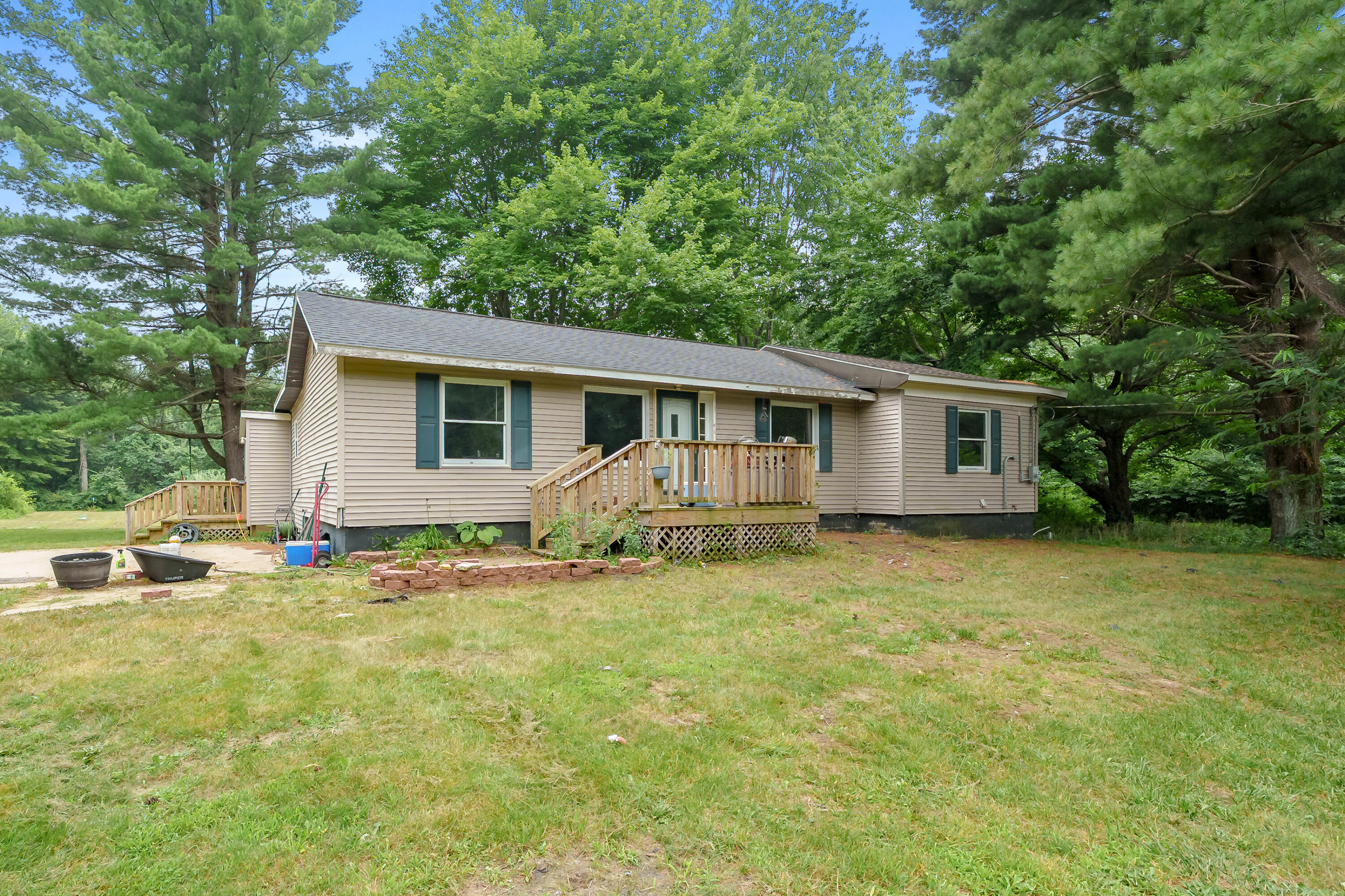 75583 24th Avenue South Haven MI 49090