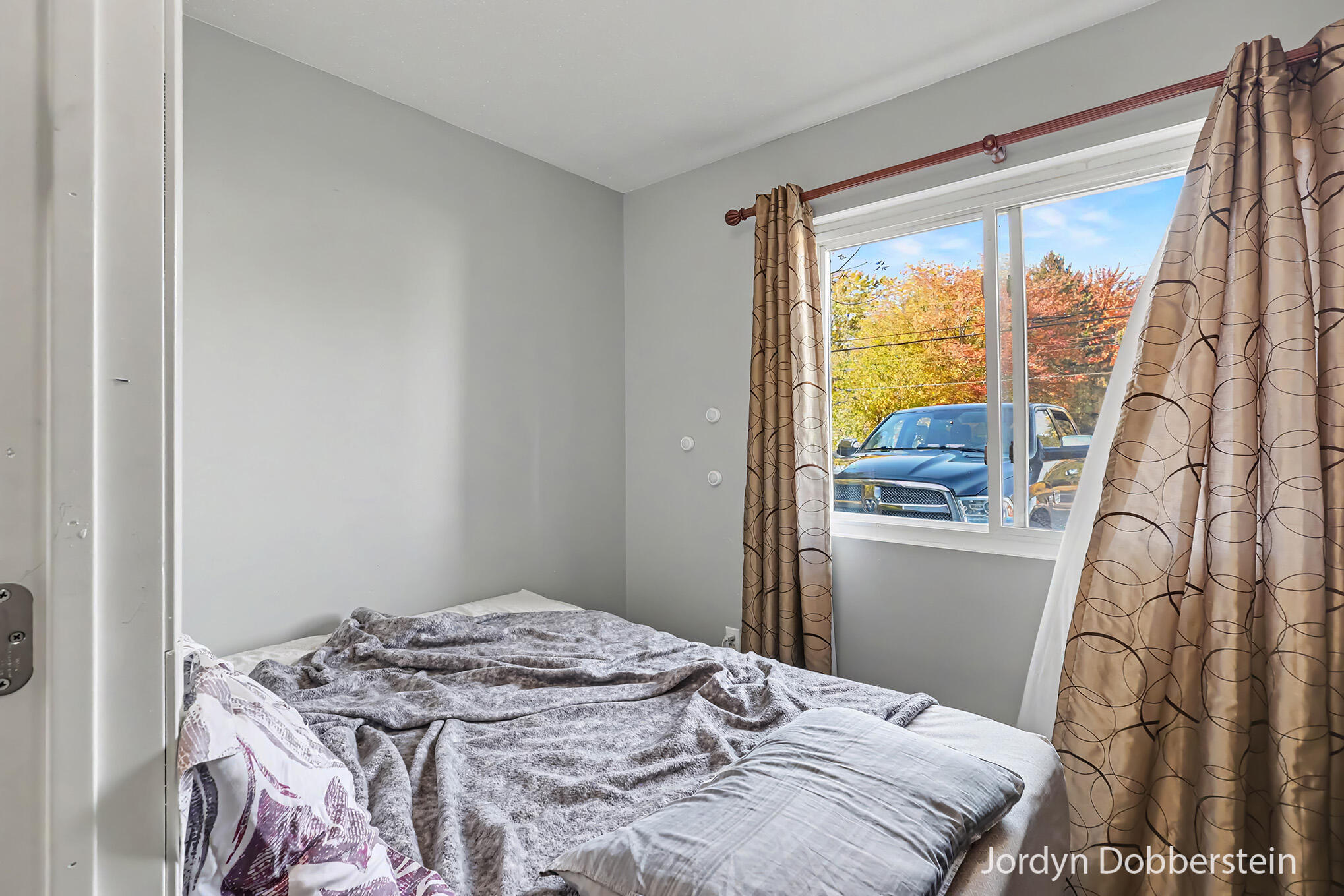 897 E Sternberg Road Norton Shores MI 49441