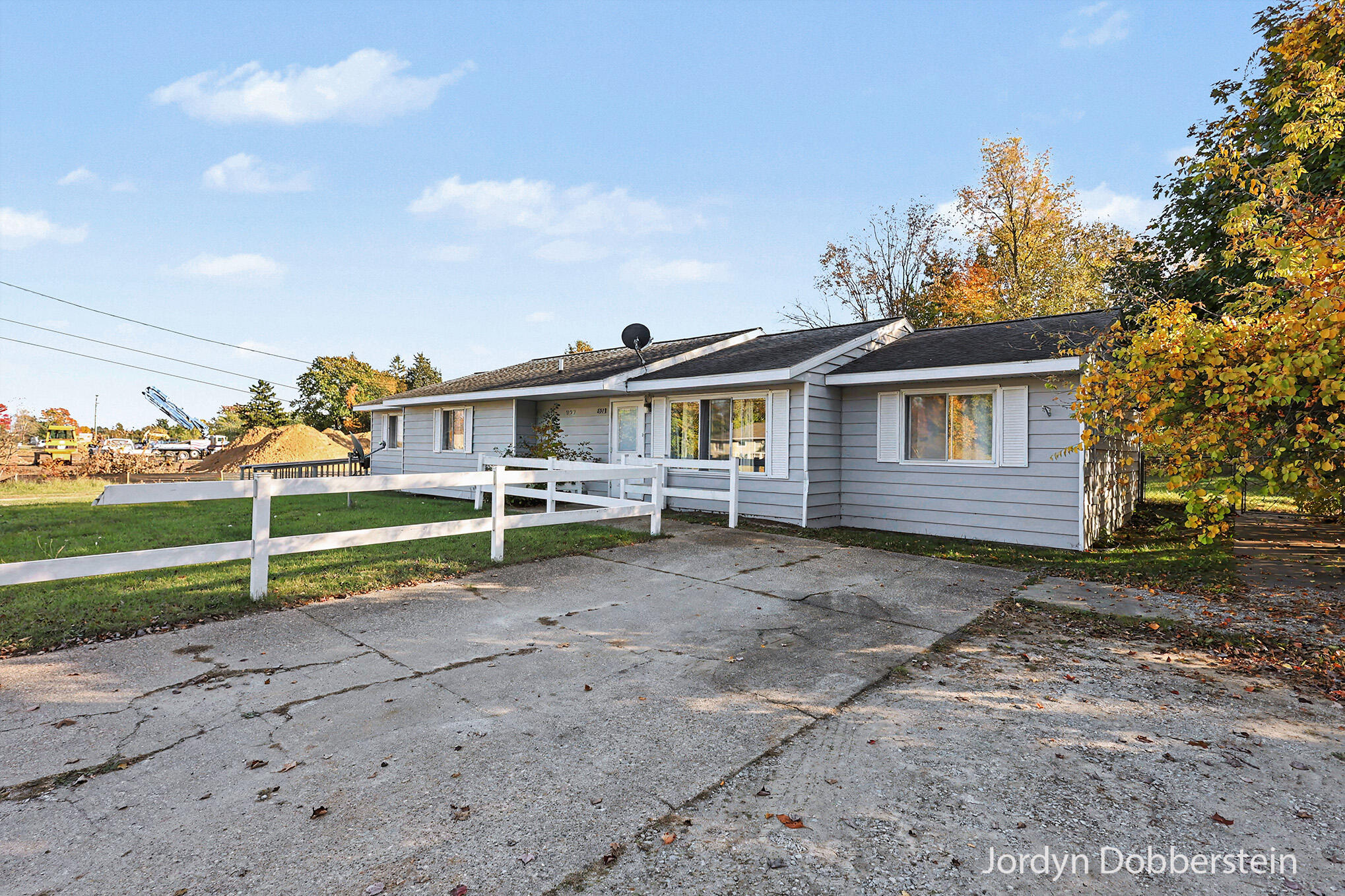 897 E Sternberg Road Norton Shores MI 49441