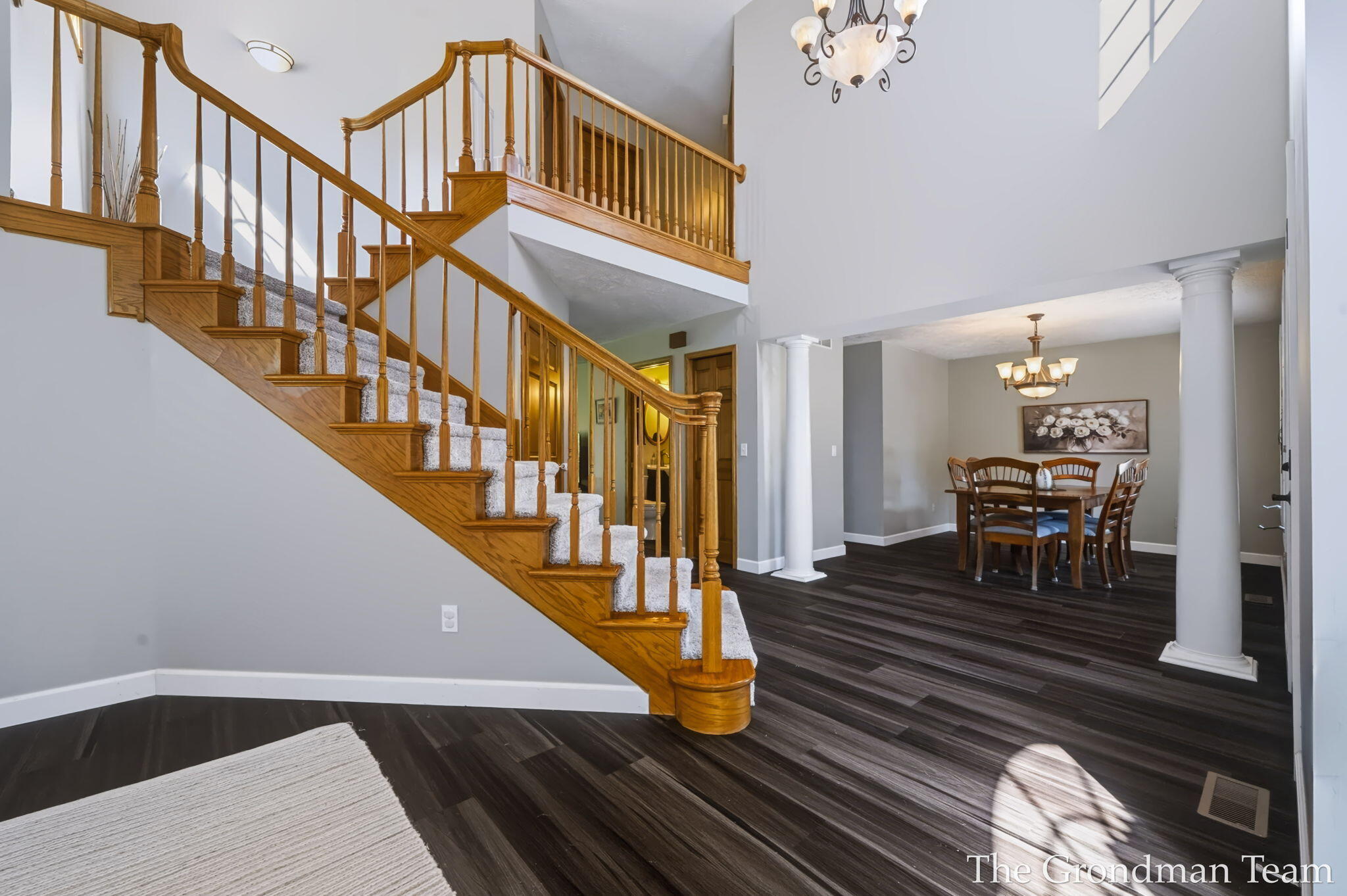 40 Rockview Drive NE Rockford MI 49341