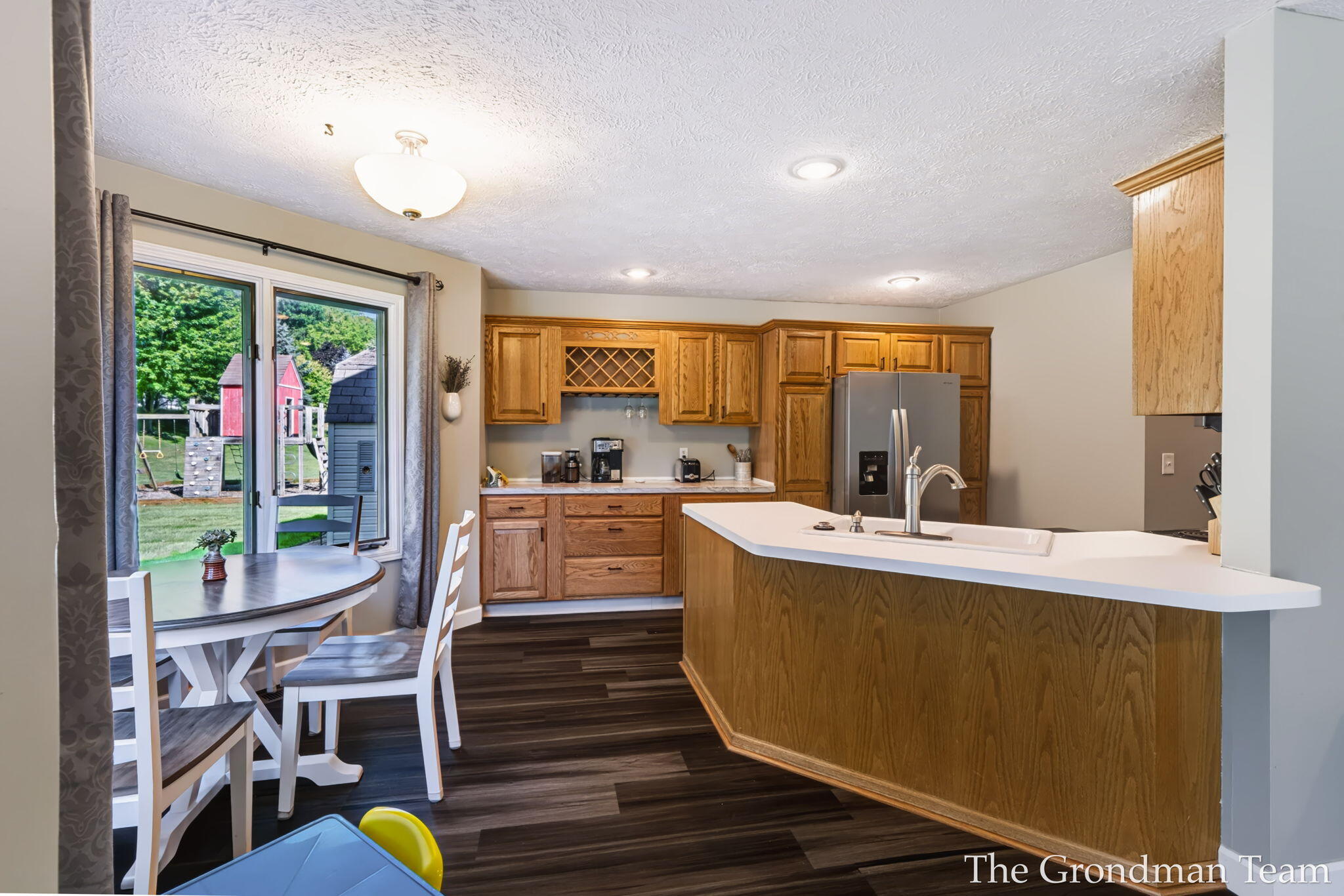 40 Rockview Drive NE Rockford MI 49341