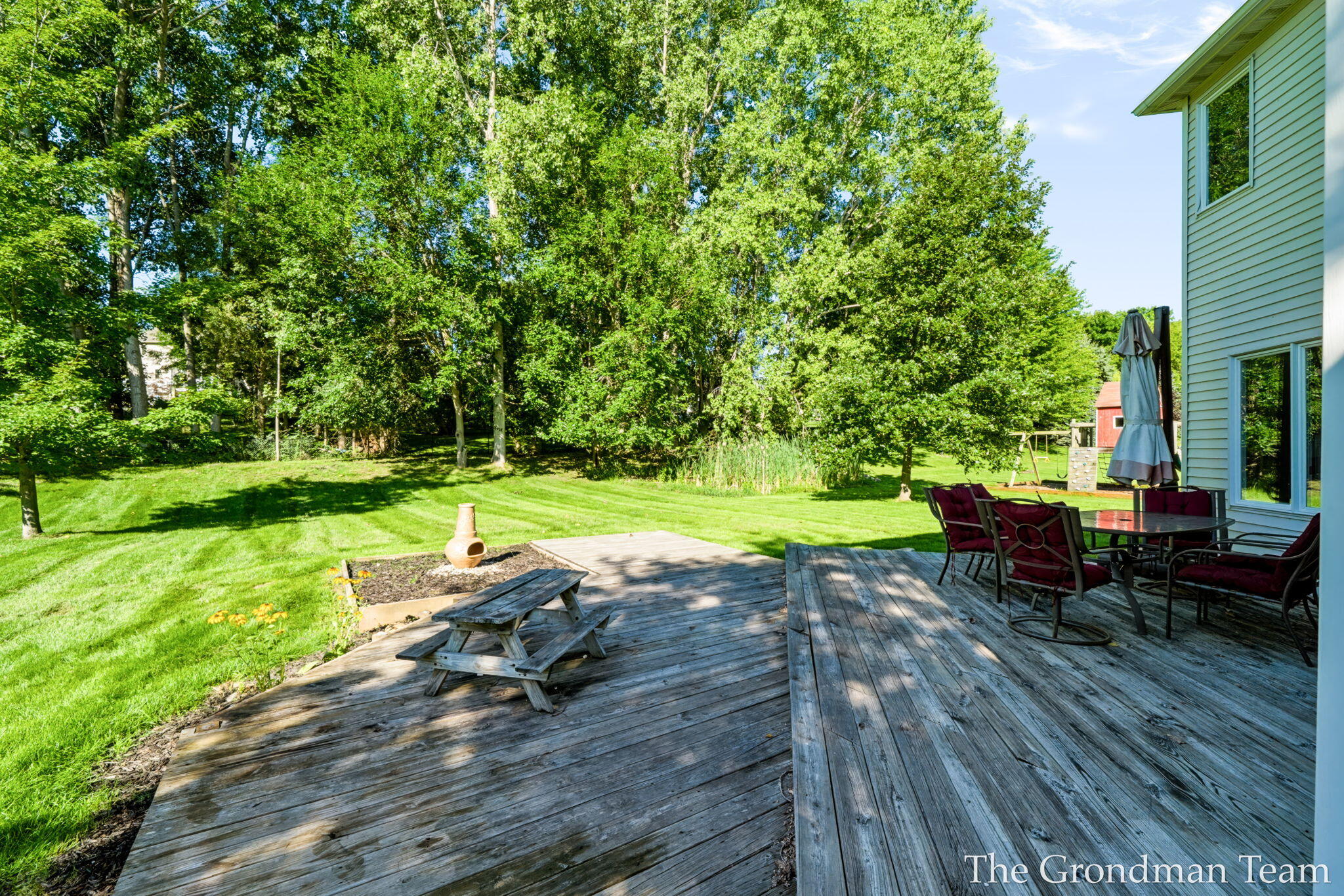 40 Rockview Drive NE Rockford MI 49341