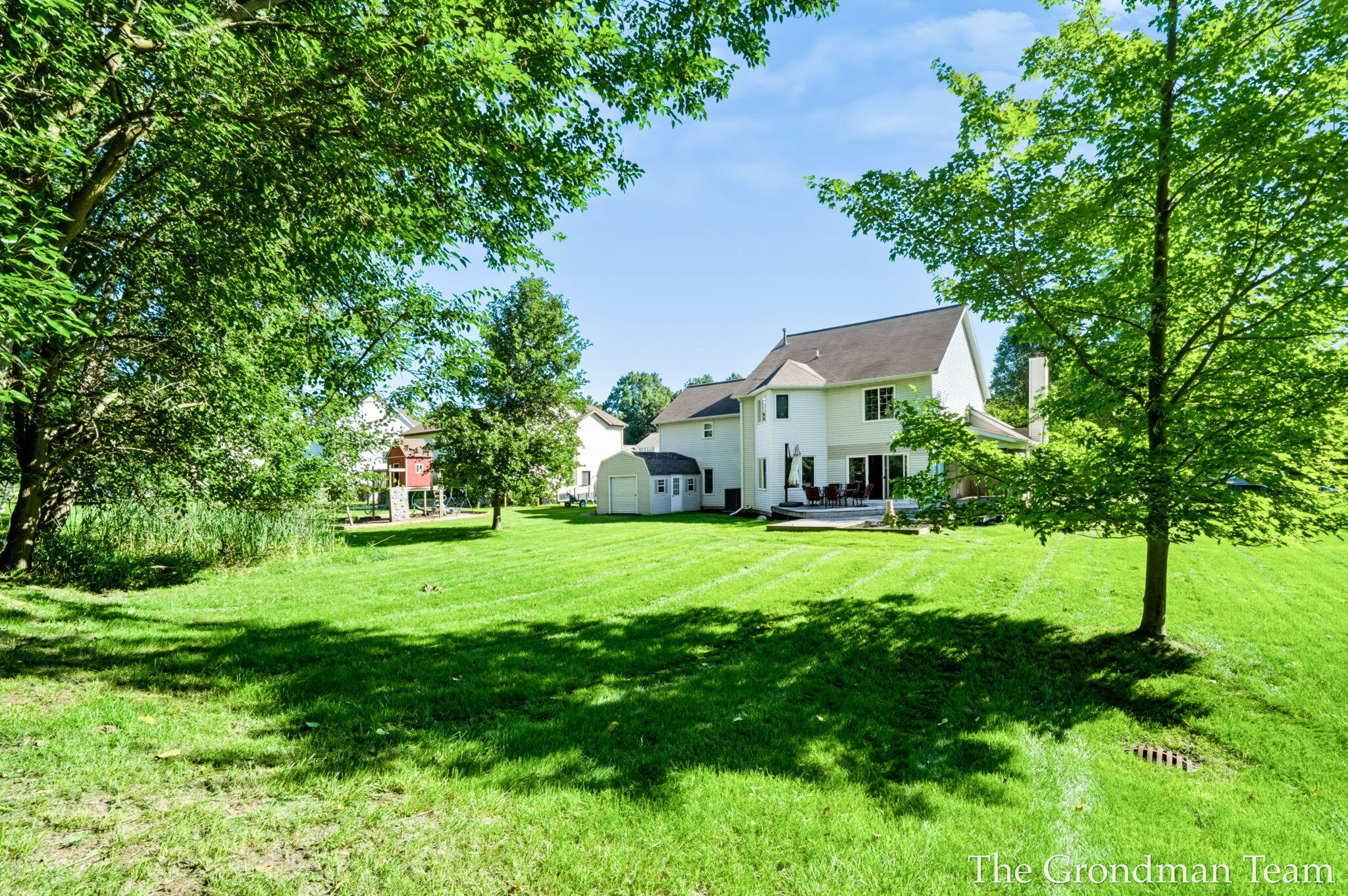 40 Rockview Drive NE Rockford MI 49341